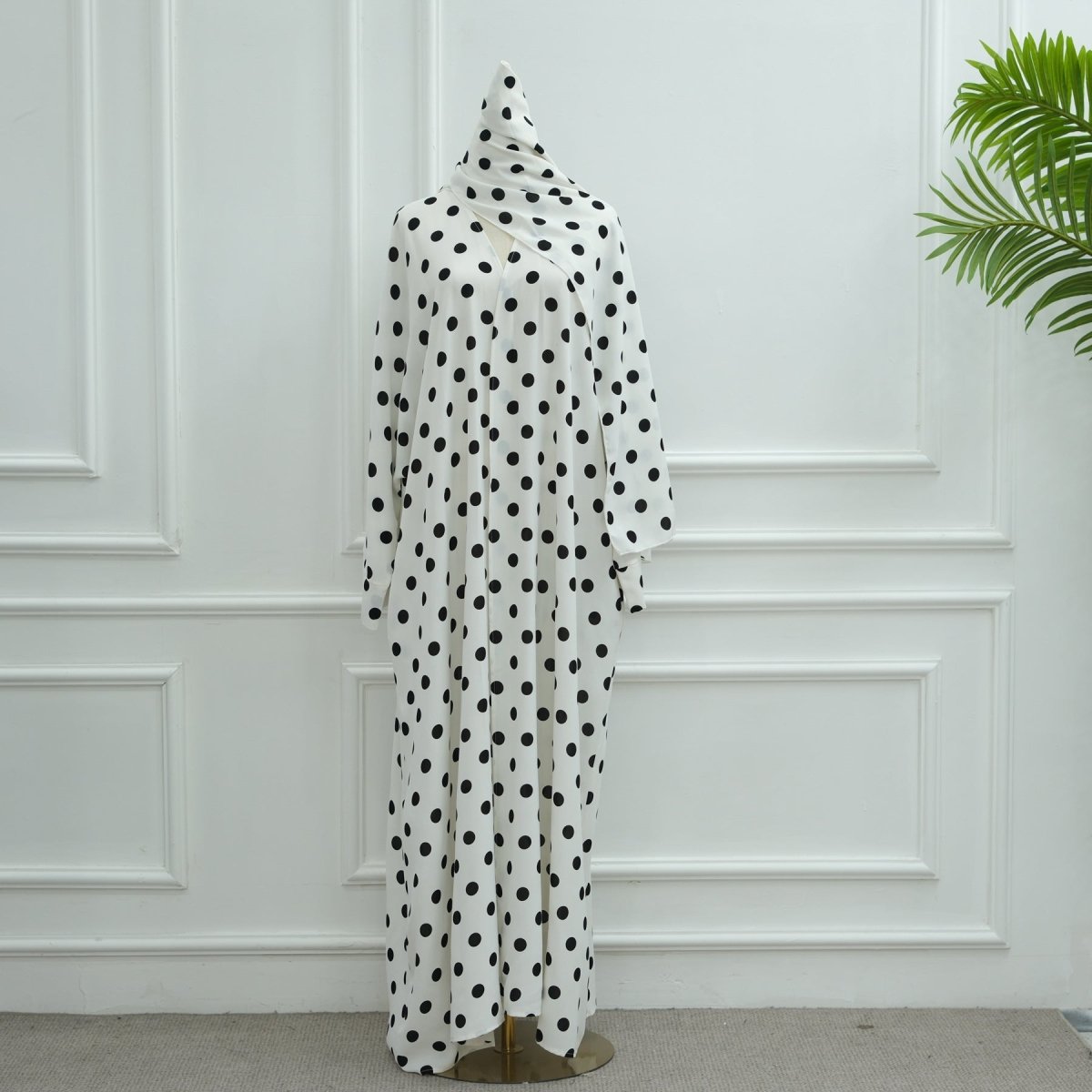 2 - Piece Polka Dot Print Open Abaya Set(MOA316) - Mariam's Collection