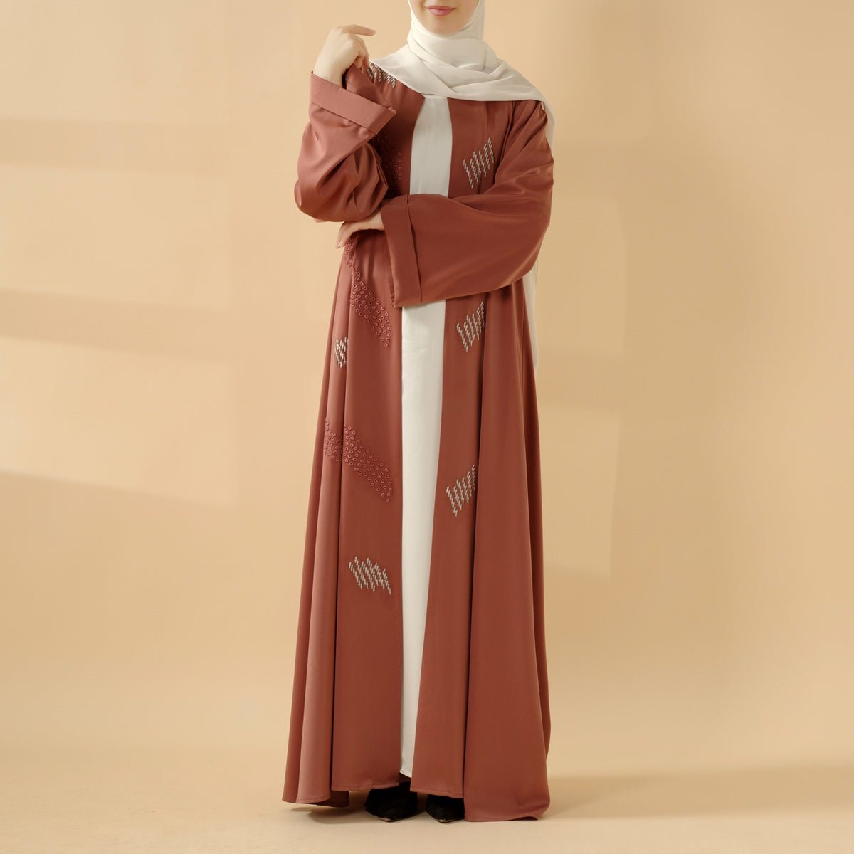 3D Embroidery Abaya With Geometric Beads. 3D Embroidered Open Abaya (MOA085) - Mariam's Collection