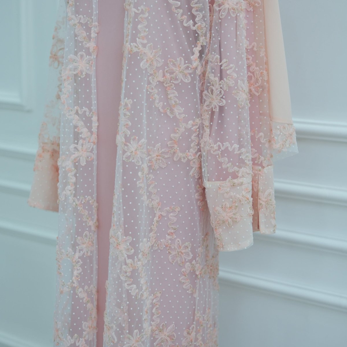3D Floral Mesh Open Abaya(MOA288) - Mariam's Collection