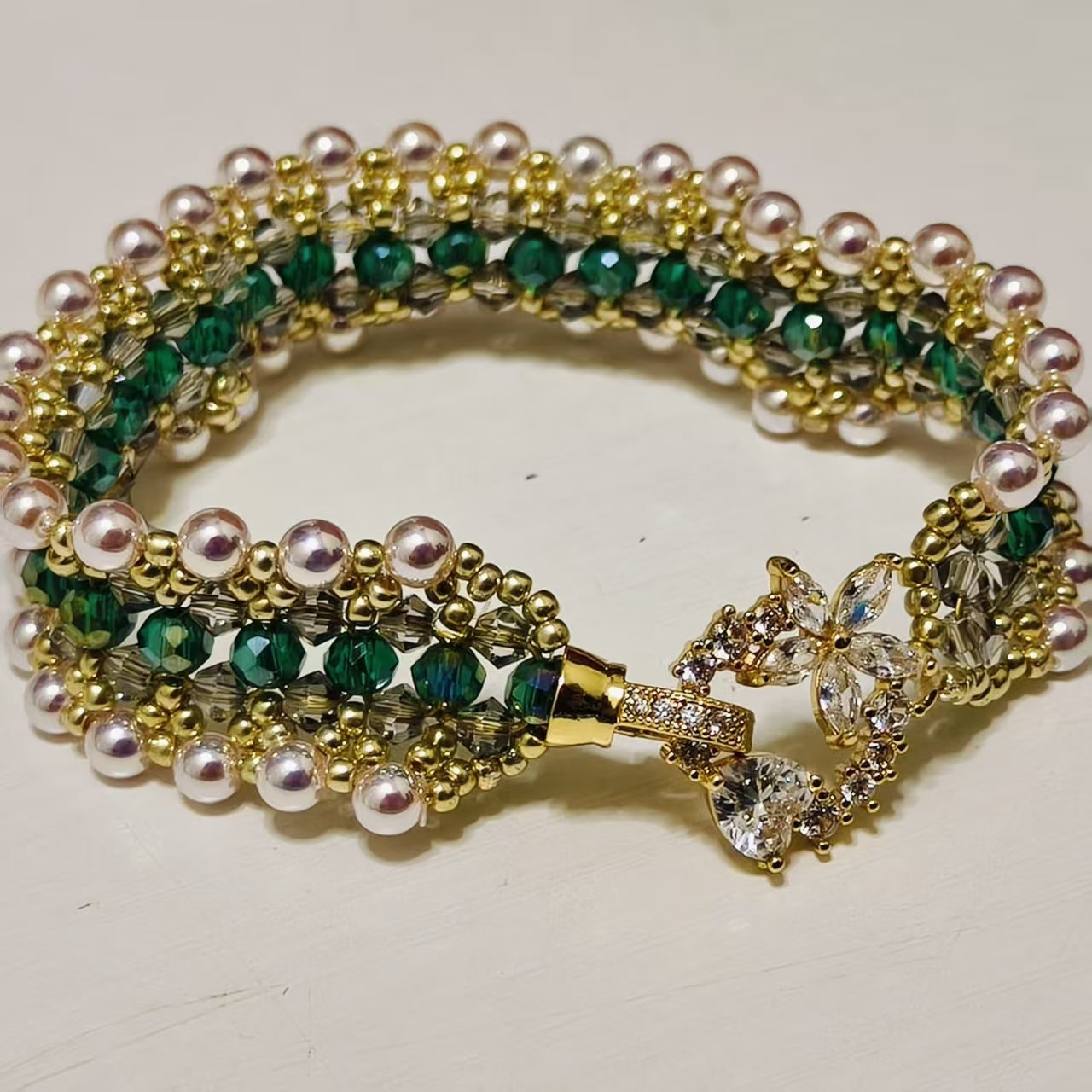 Handcrafted Crystal Floral Bracelet | Sparkling Statement Jewelry | Elegant Art-Inspired Accessory for Women (MAC348)