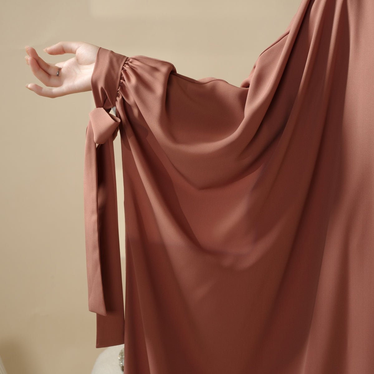 5 - Piece Set Farasha Abaya, Premium Farasha Textured Open Abaya (MOA095) - Mariam's Collection