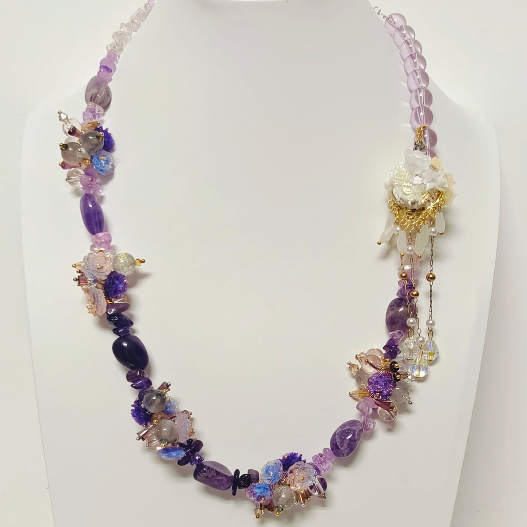 Handmade Premium Crystal Necklace | Artisan Woven Jewelry with Alloy Accents | Elegant Sparkling Statement Necklace for Women (MAC345)