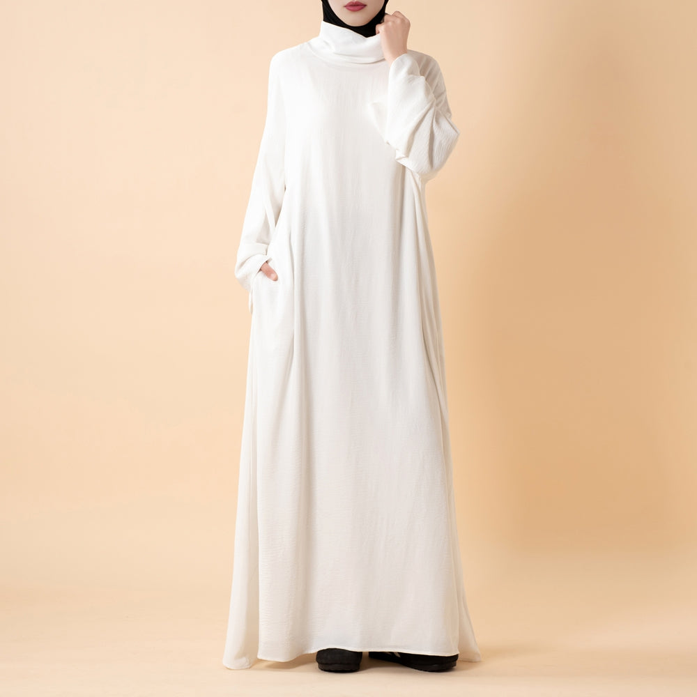 Everyday Crepe Turtleneck Abaya – Relaxed Fit for All Seasons(MA384)