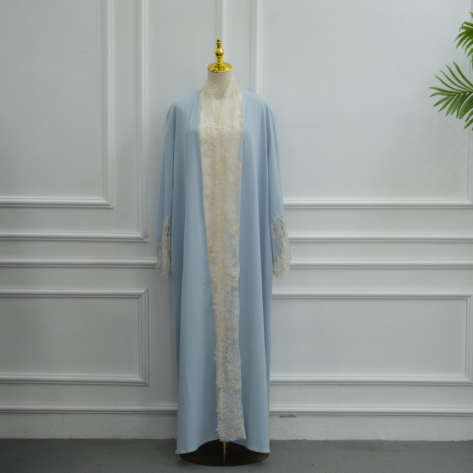 Lace-Panel Flared-Sleeve Open Abaya with Pockets(MOA332)