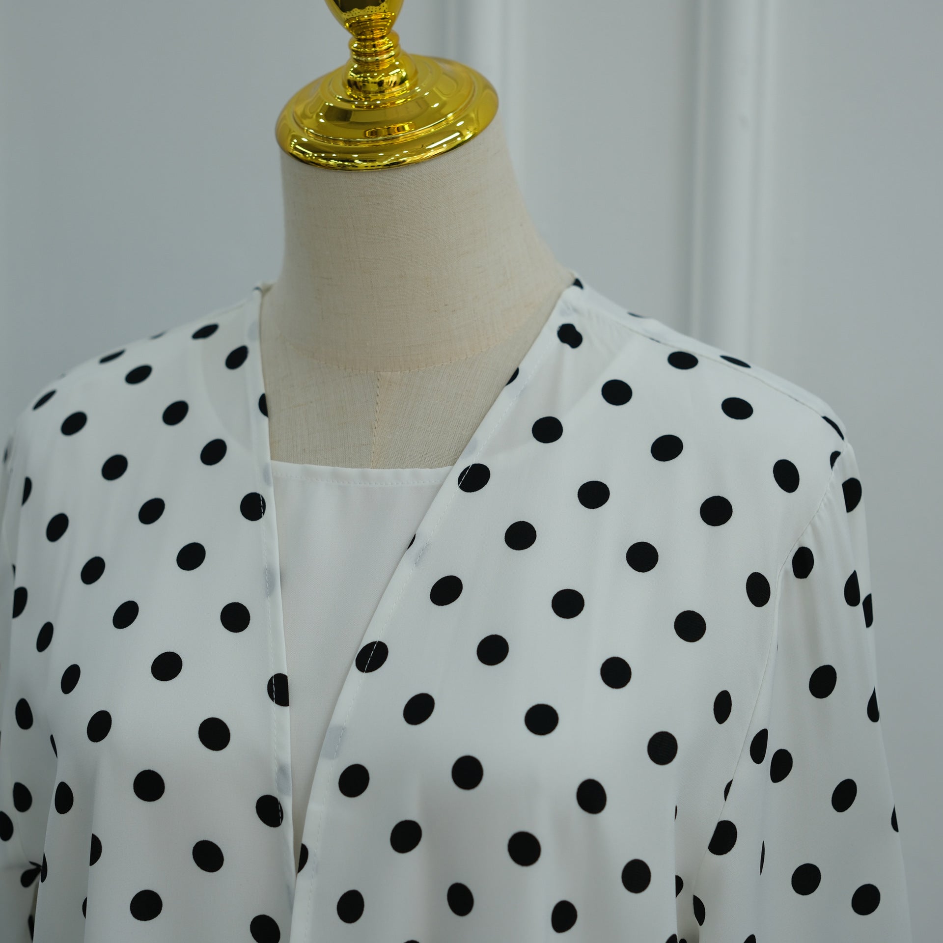 Polka Dot Lace-Trim Open Abaya & Matching Hijab Set(MOA343)