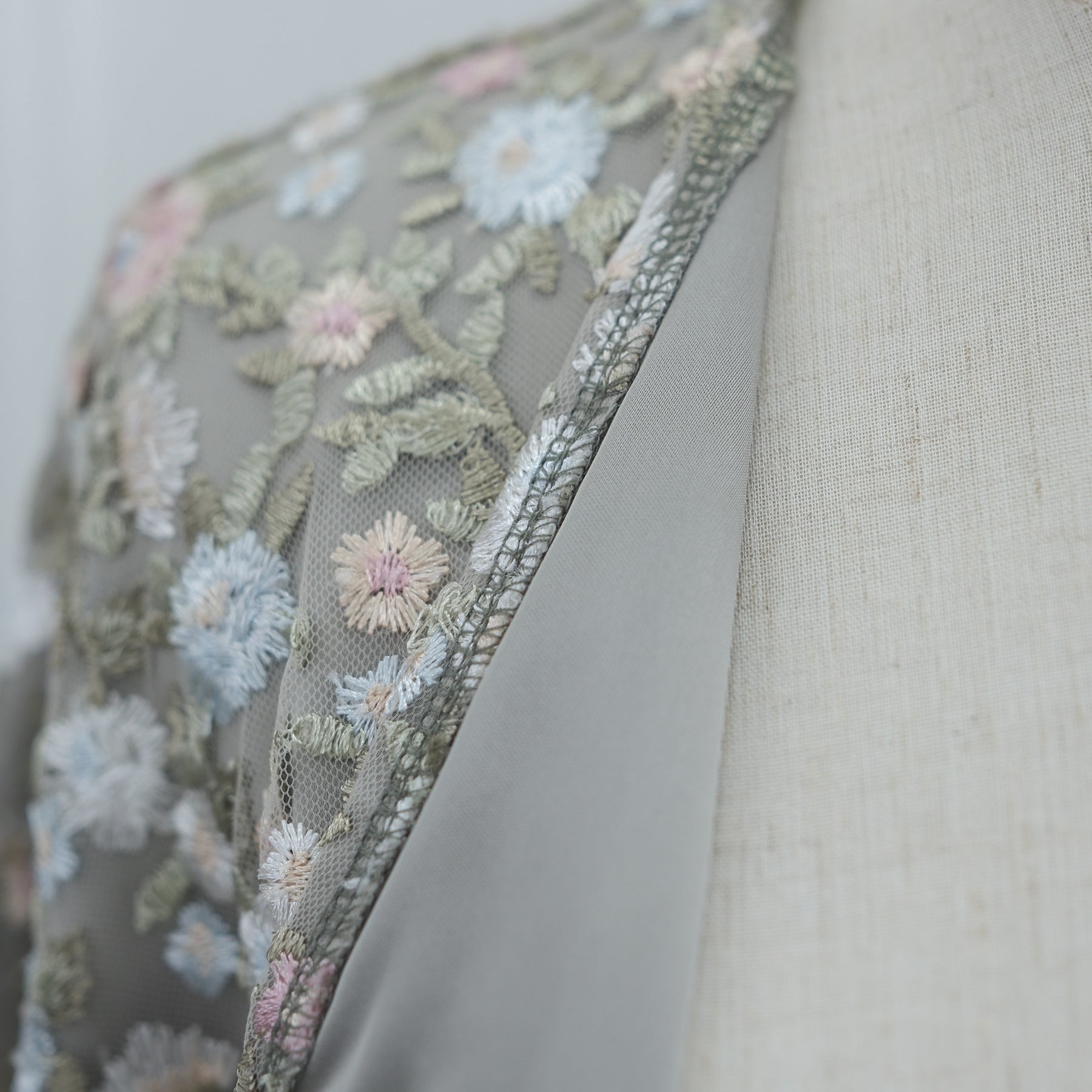 Floral Embroidered Mesh Open Abaya & Hijab Set(MOA321)