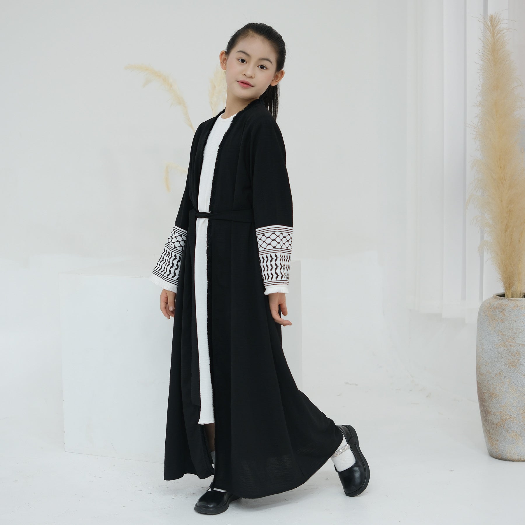 Embroidered Children's Abaya Set Pakistan Geometric Print Robe Abaya with Matching Belt. (MKG015)