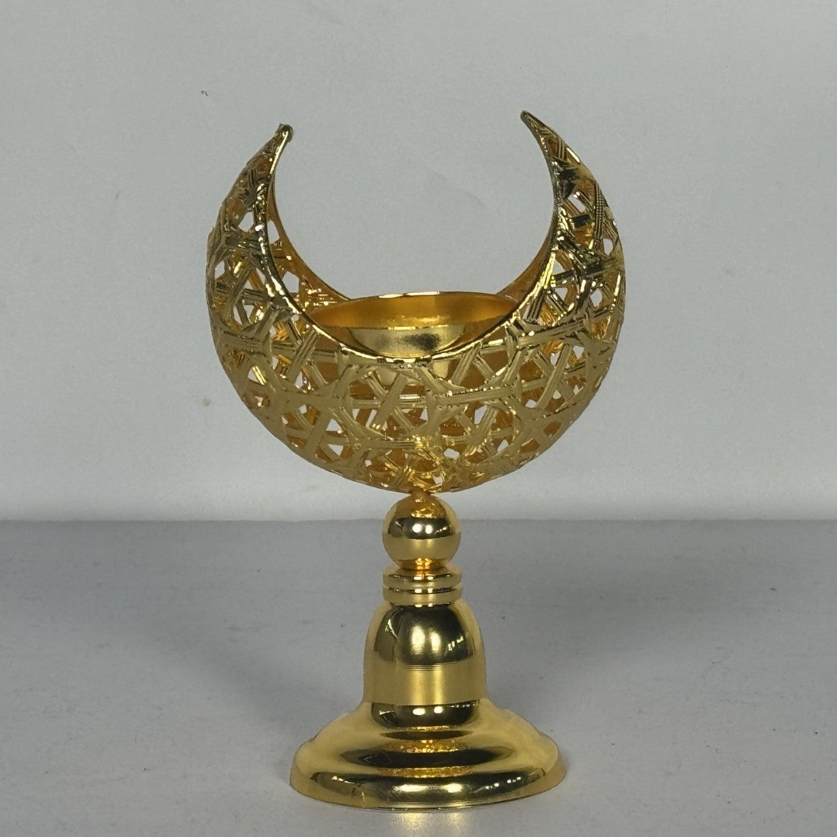 Hollow Moon Candle Holder Ramadan Decorative Accent (MAC379)