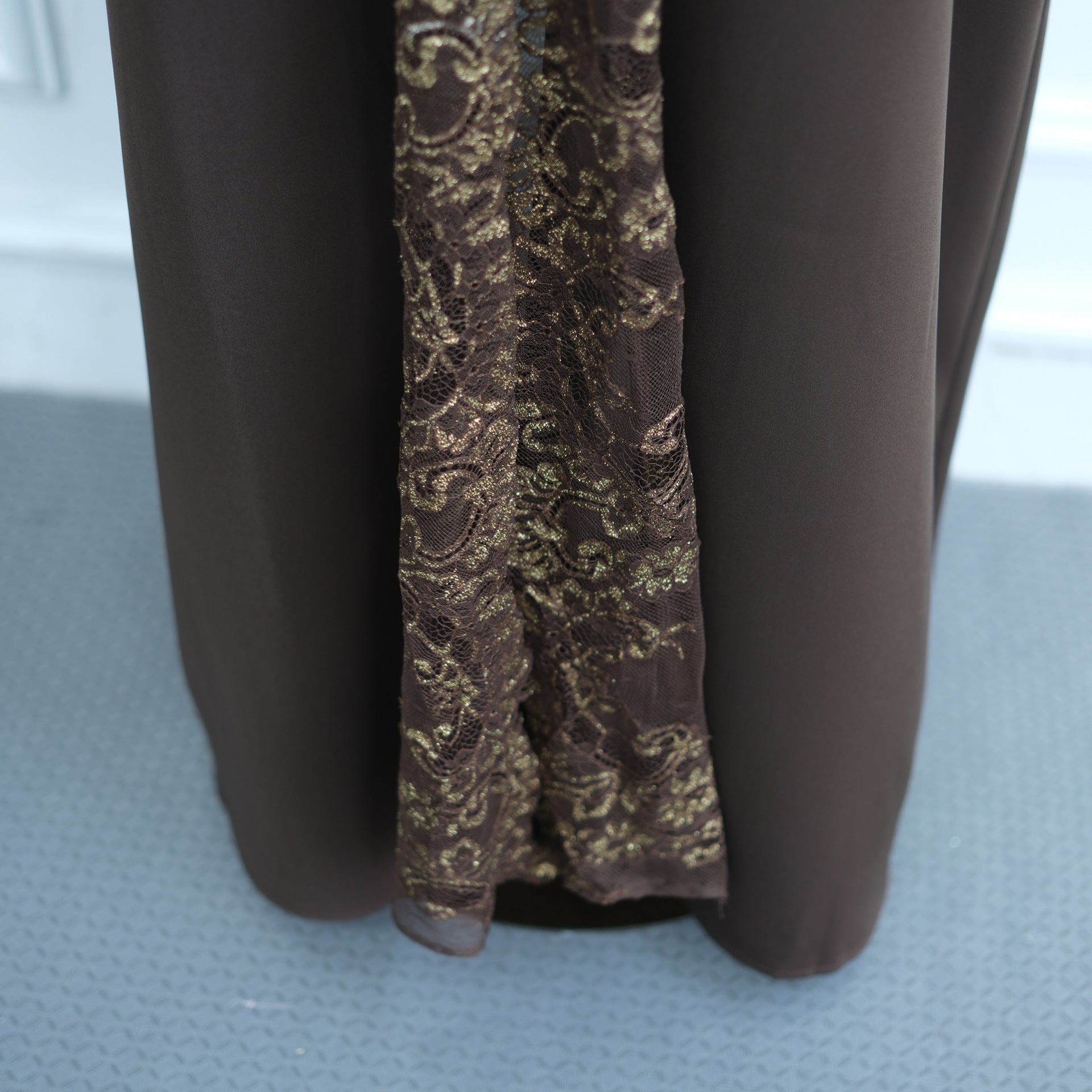 Lace-Panel Flared-Sleeve Open Abaya with Pockets(MOA332)