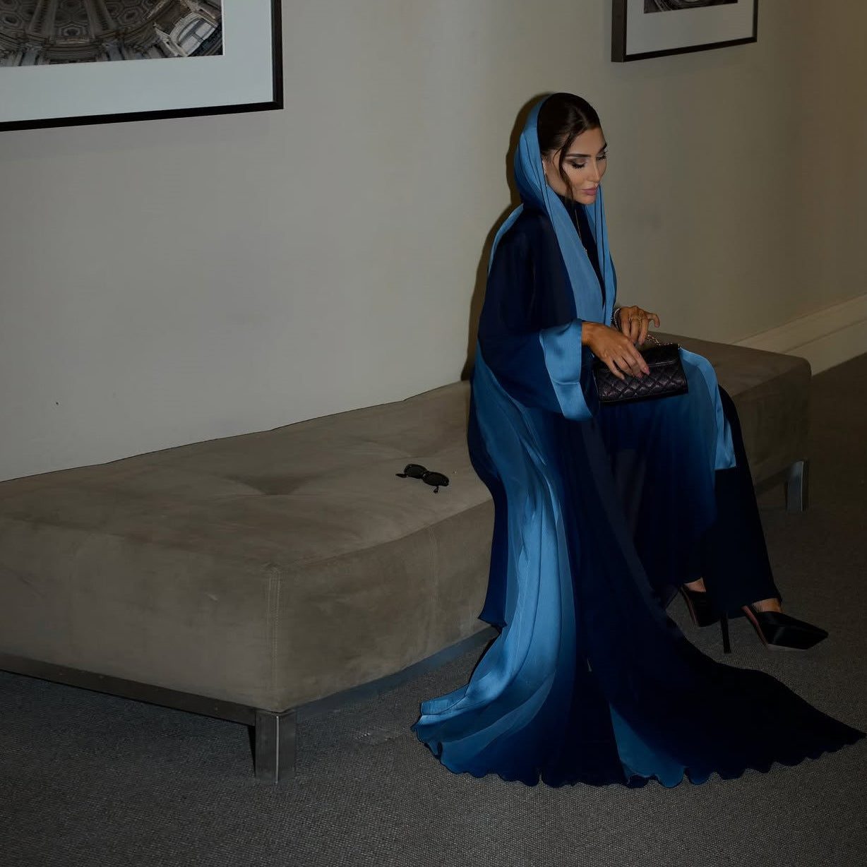 Two-Tone Colour-Block Open Abaya with Matching Hijab(MOA347)