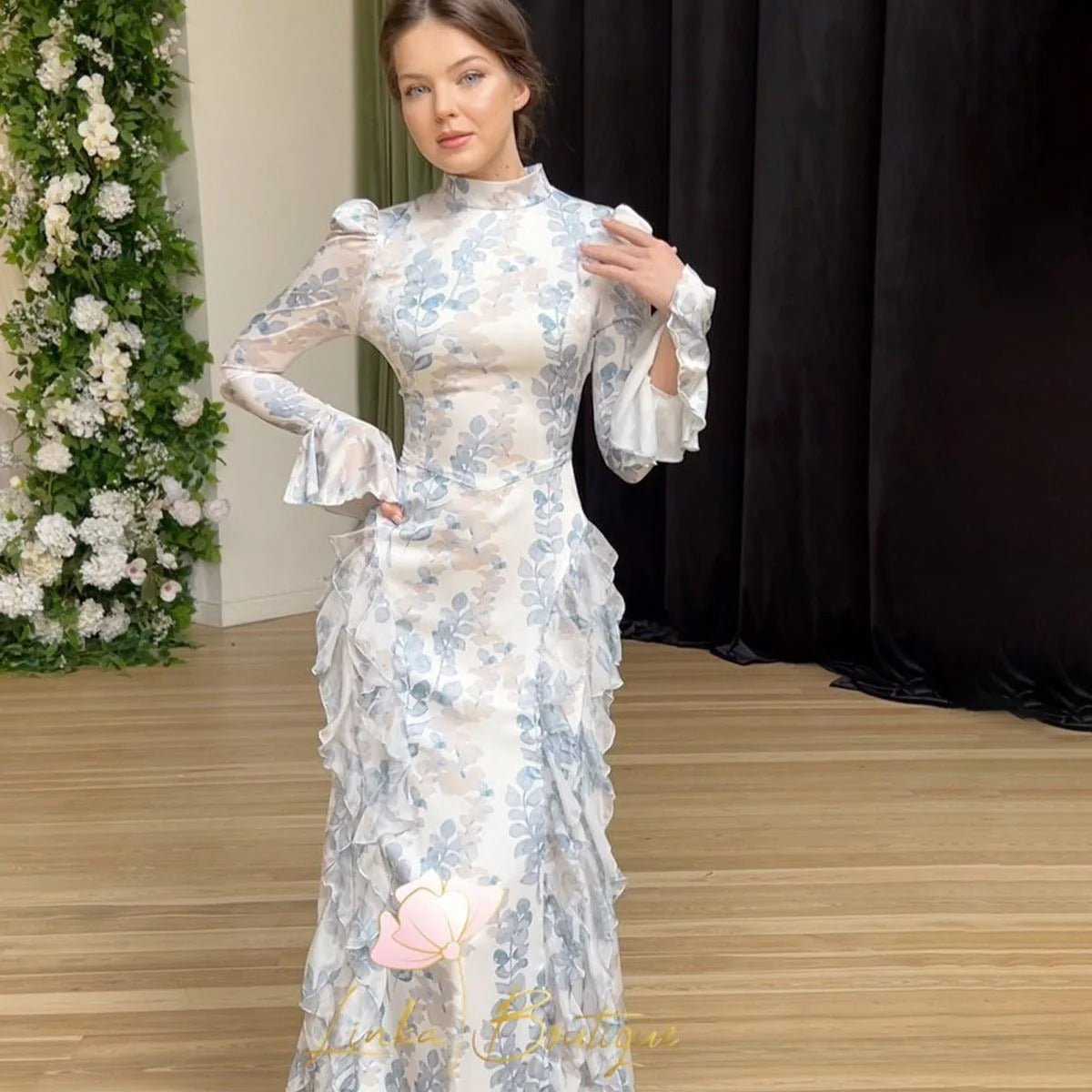Bell Sleeve Floral Print Satin Lace-Up Back Long Sleeve Modest Abaya (MA165) Blue-White / XL Bell Sleeve Floral Print Satin Lace-Up Back Long Sleeve Modest Abaya (MA165) Blue-White / XL