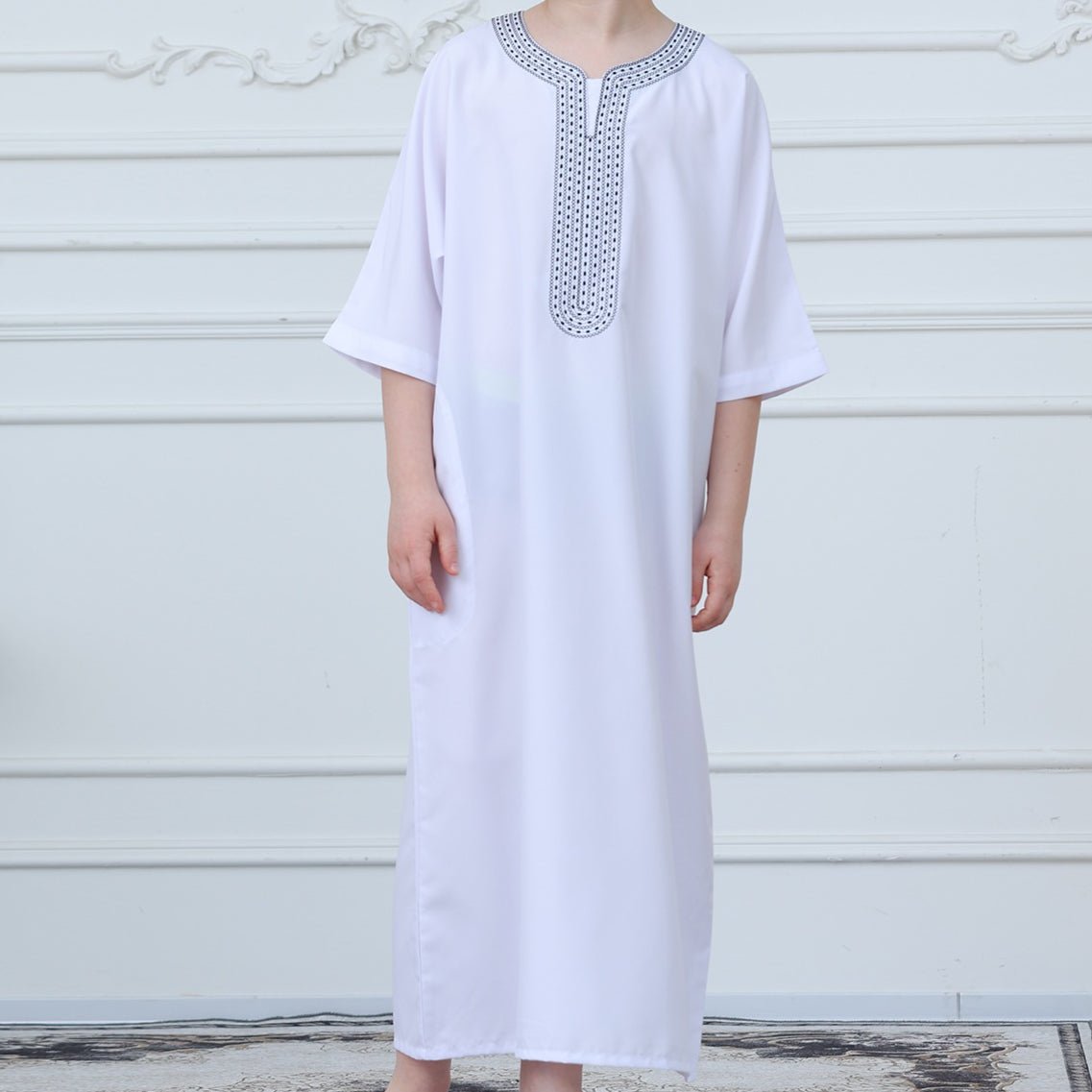 Black Geometric Trim Islamic Thobe(MKB018) - Mariam's Collection
