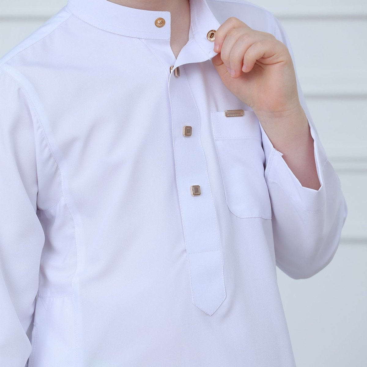 Boys' Classic White Thobe with Stand Collar(MKB027) - Mariam's Collection
