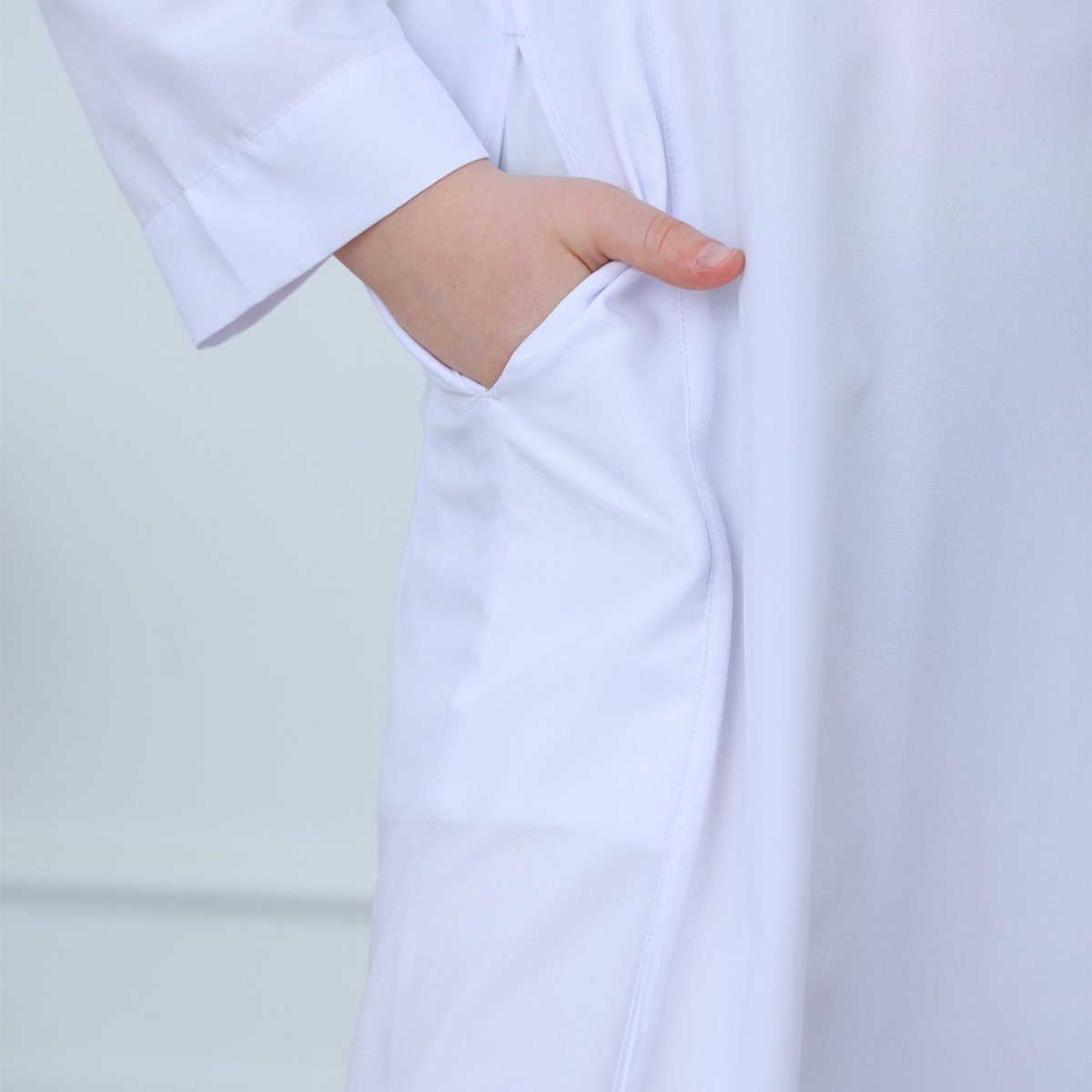 Boys' Classic White Thobe with Stand Collar(MKB027) - Mariam's Collection