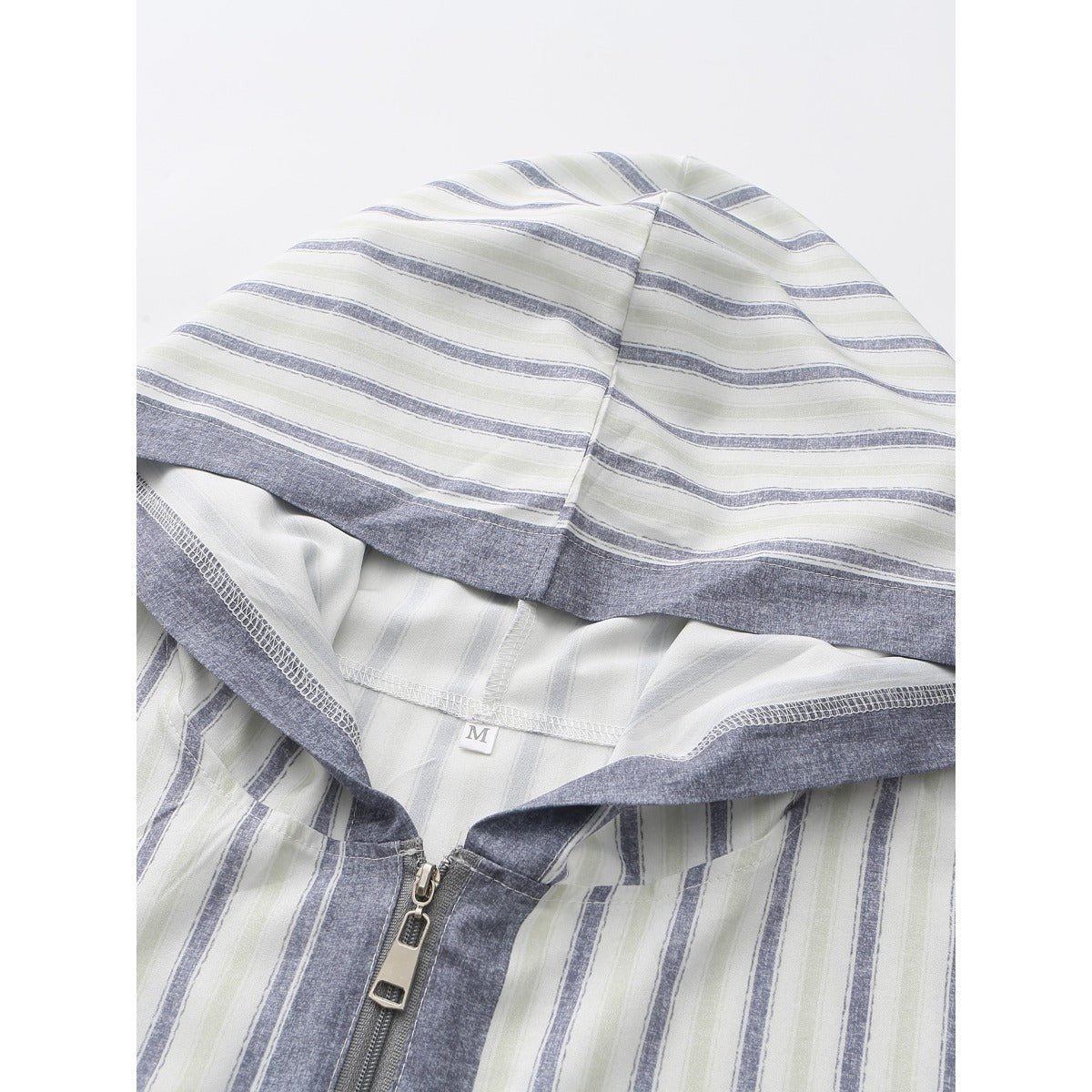 Breathable 3D Digital Print Striped Thobe Men's Loose Fit Short Sleeve Muslim Robe with V - Neck. (MT033) - Mariam's Collection