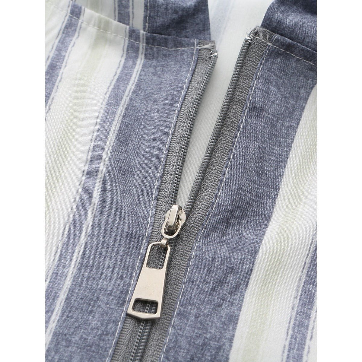 Breathable 3D Digital Print Striped Thobe Men's Loose Fit Short Sleeve Muslim Robe with V - Neck. (MT033) - Mariam's Collection