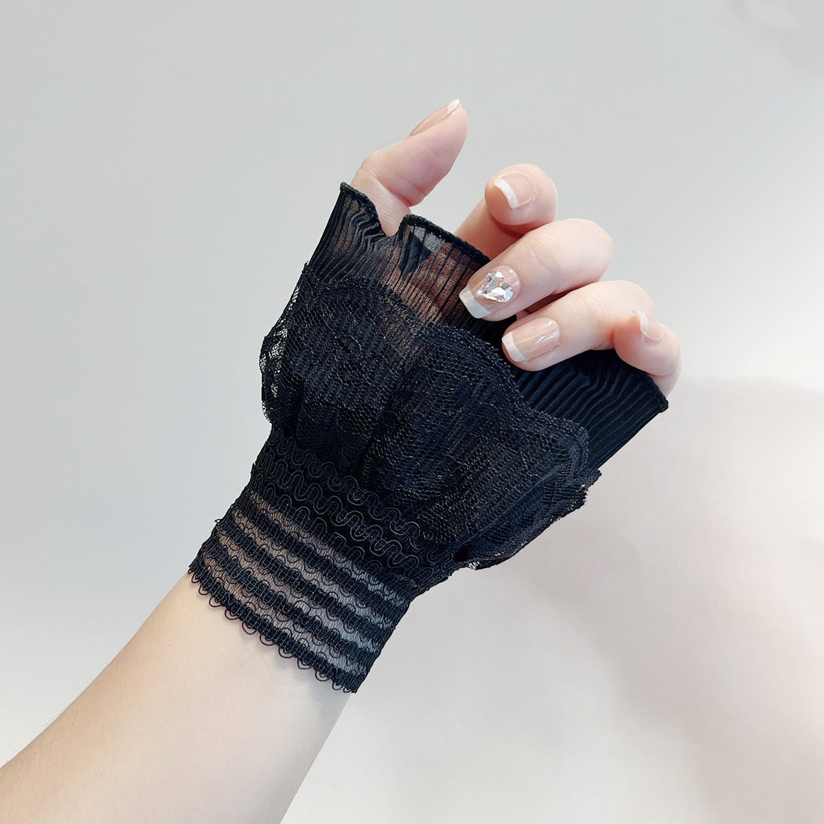 Double Layer Lace Ruffle Cuff Sleeves(MAC421) - Mariam's Collection