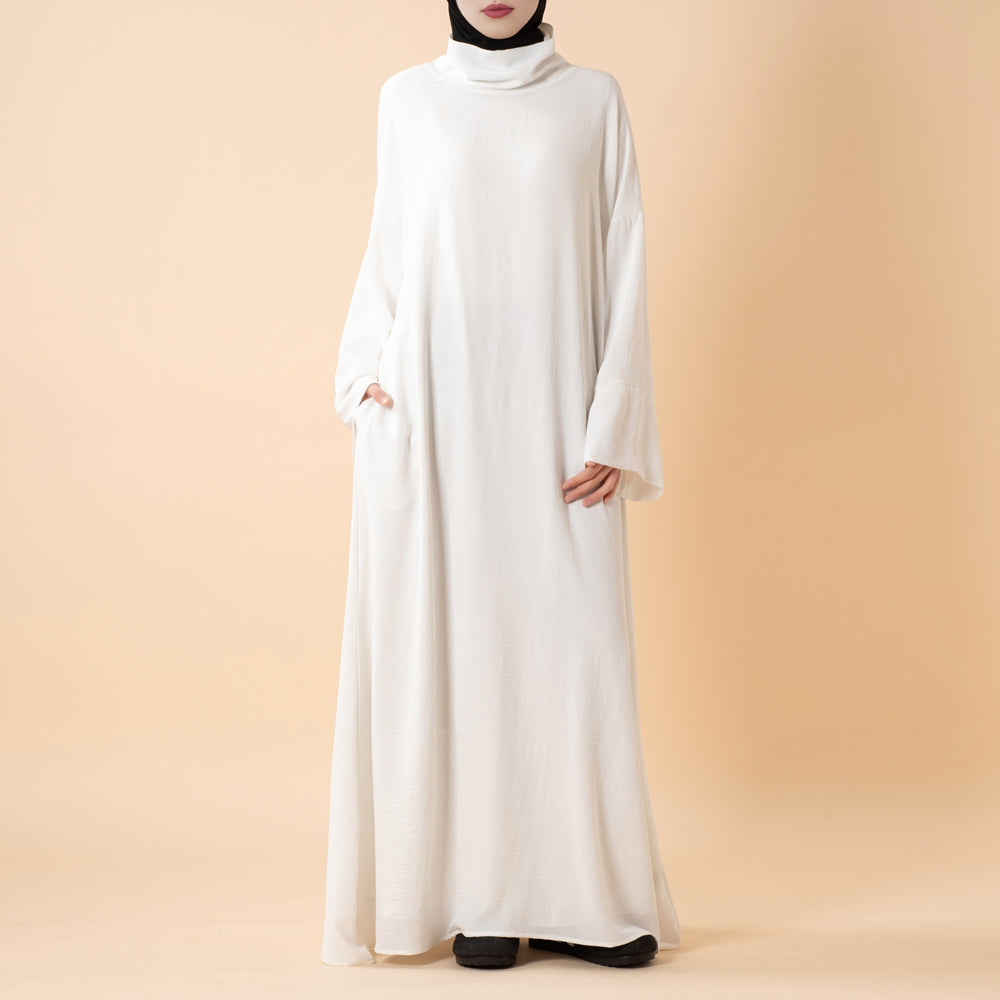 Everyday Crepe Turtleneck Abaya – Relaxed Fit for All Seasons(MA384)