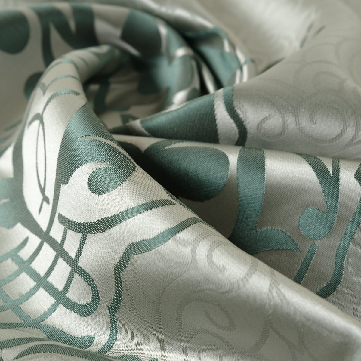 Eco - Friendly elegant Prayer Mat & Tasbeeh sets(MR066) - Mariam's Collection