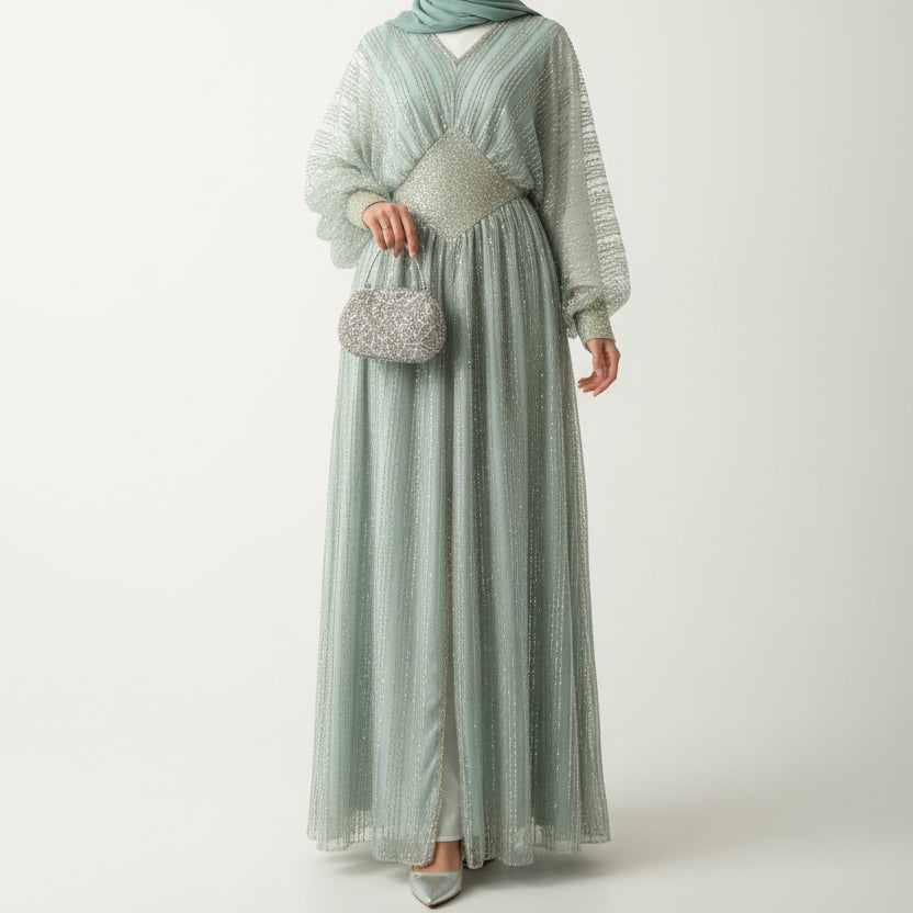 Crystal-Embellished Elegant Abaya with Defined Waist Silhouette(MA391)