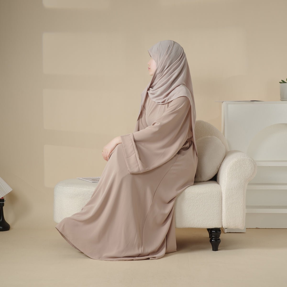 Elegant Solid Color Abaya For Muslimahs (MA036) - Mariam's Collection