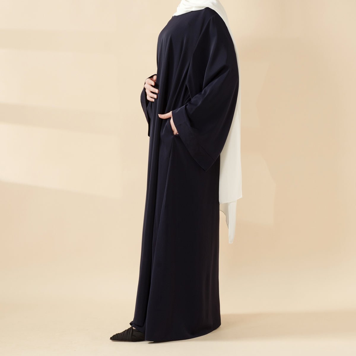 Essential Premium Loose Fit Abaya 2 - Piece Set with Versatile Pockets (MA120) - Mariam's Collection