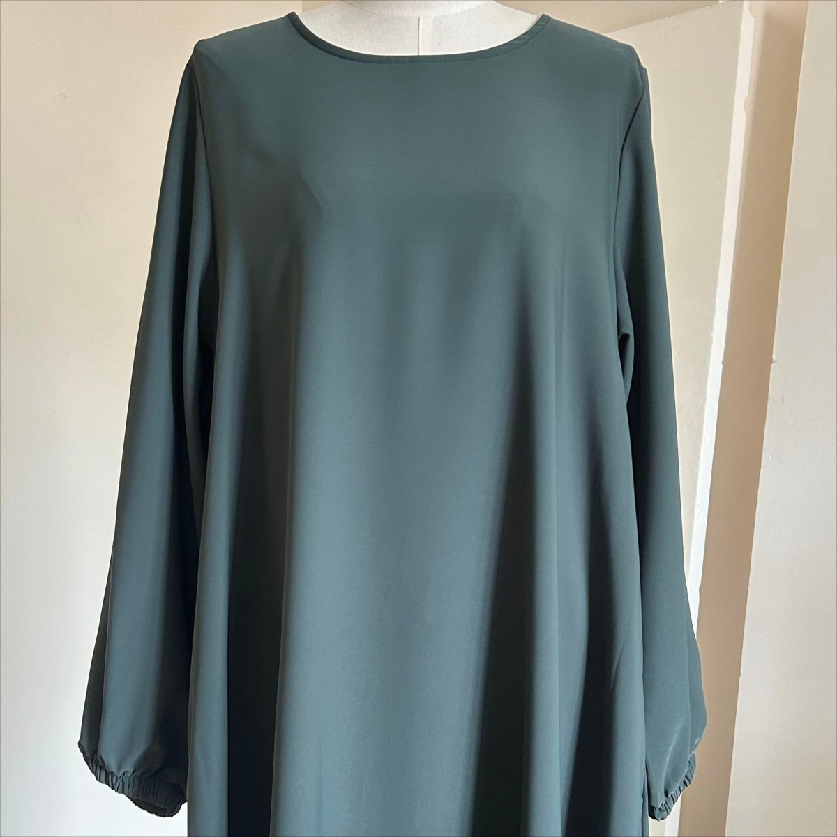 Essential Premium Versatile Pockets Umbrella Cut Abaya (MA113) - Mariam's Collection