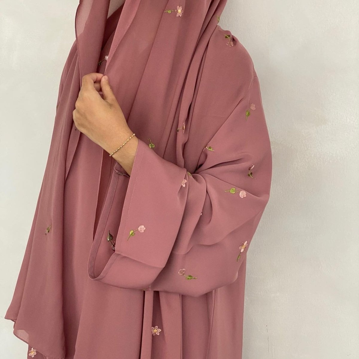 Floral Embroidered Abaya & Hijab Set(MOA248) - Mariam's Collection