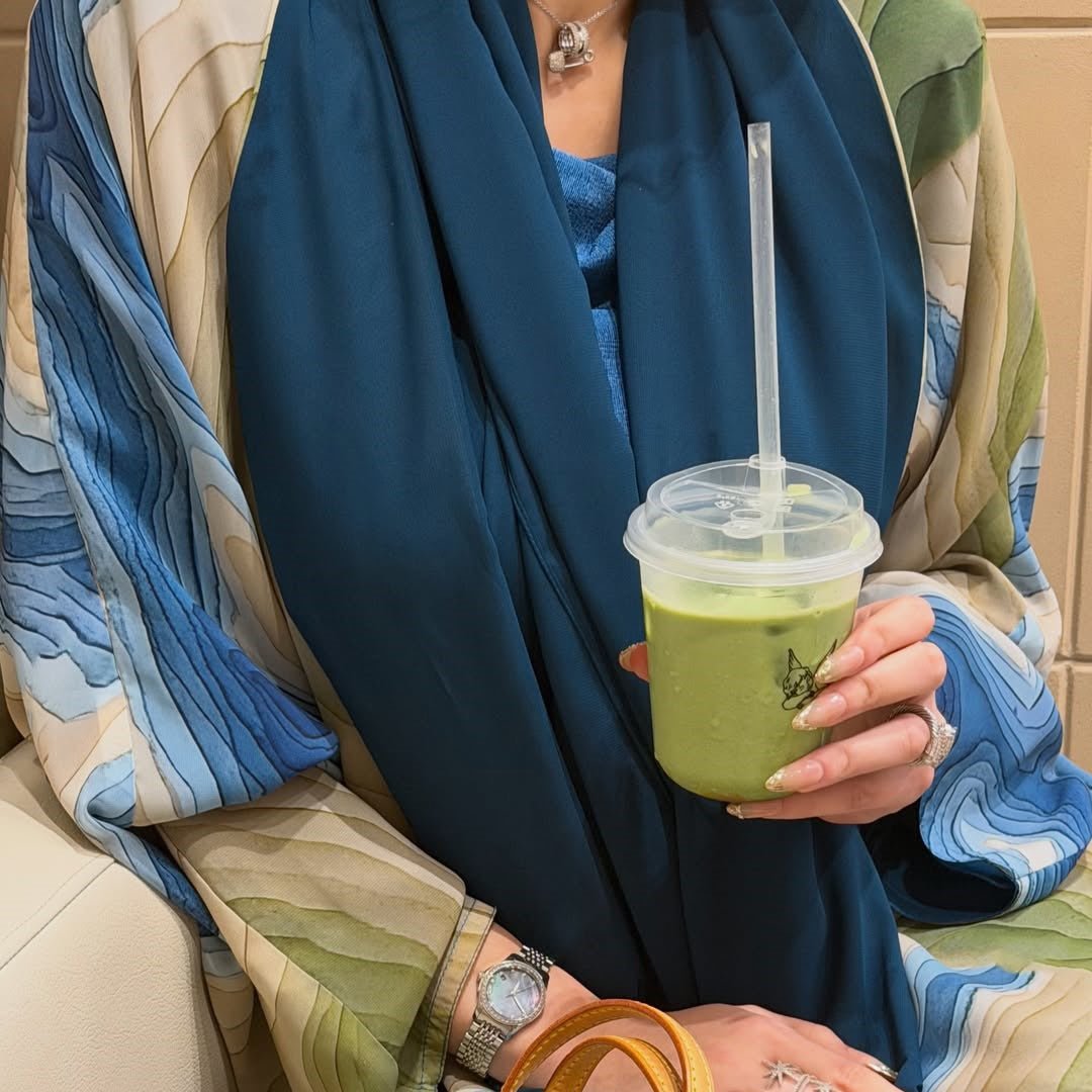 Fluid Topographic Print Open Abaya & Matching Hijab Set(MOA331) - Mariam's Collection