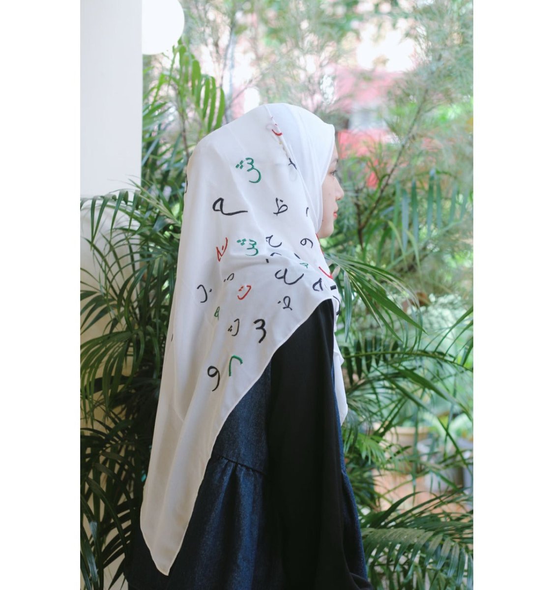 Free Palestine Chiffon Hijab – Cultural Statement Scarf with Arabic Letter Design(MH107) - Mariam's Collection