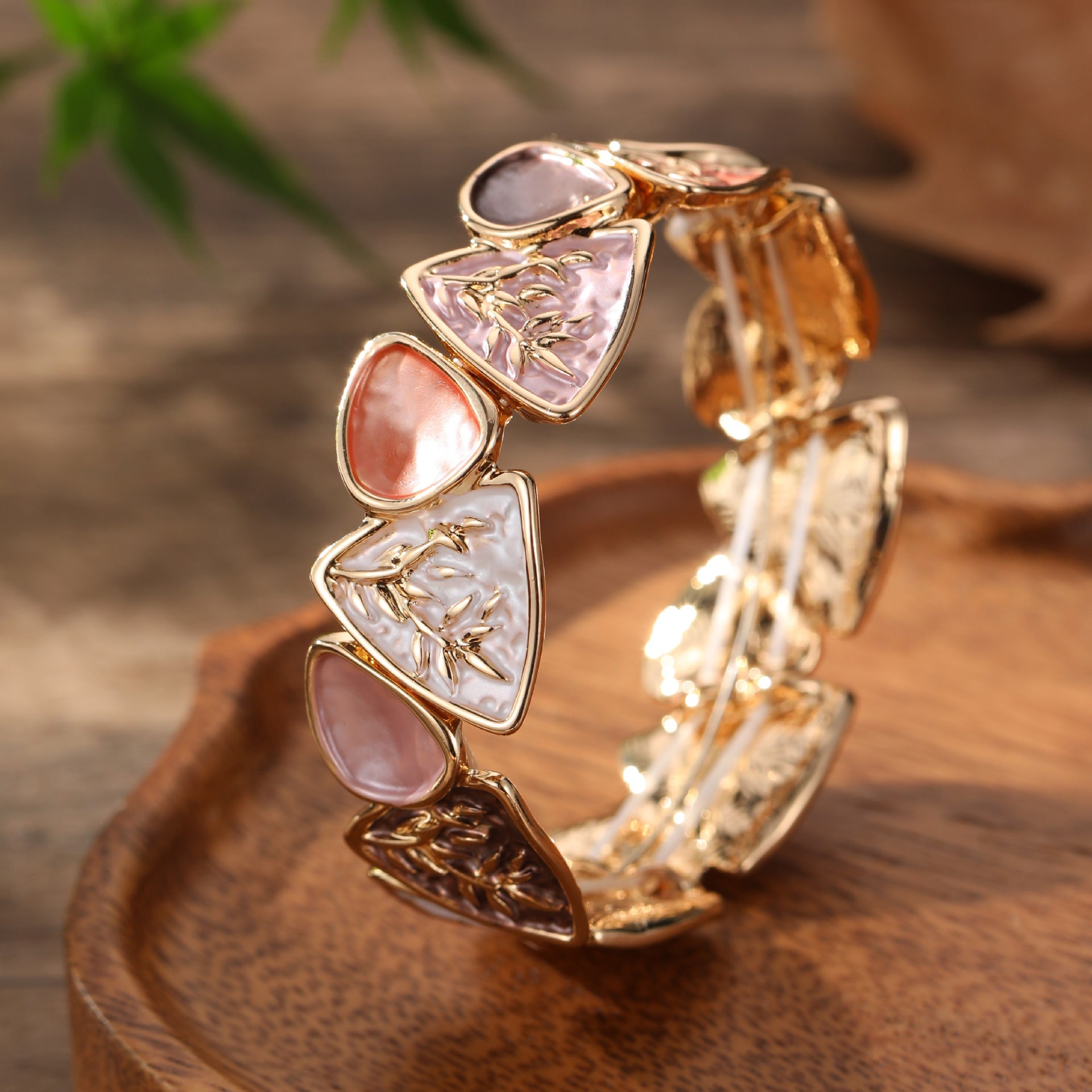 Geometric Triangle Stretch Bracelet(MAC438) - Mariam's Collection