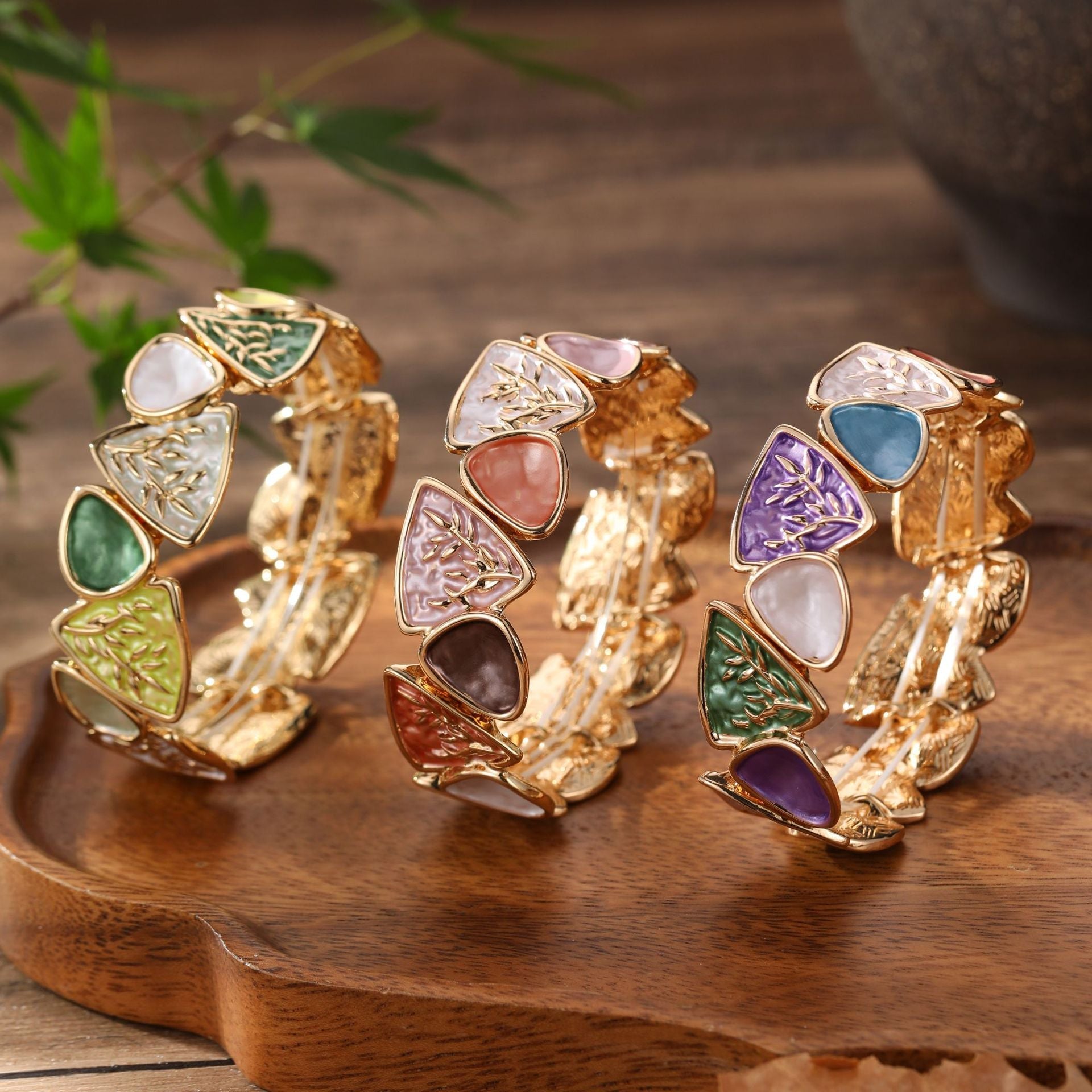 Geometric Triangle Stretch Bracelet(MAC438) - Mariam's Collection