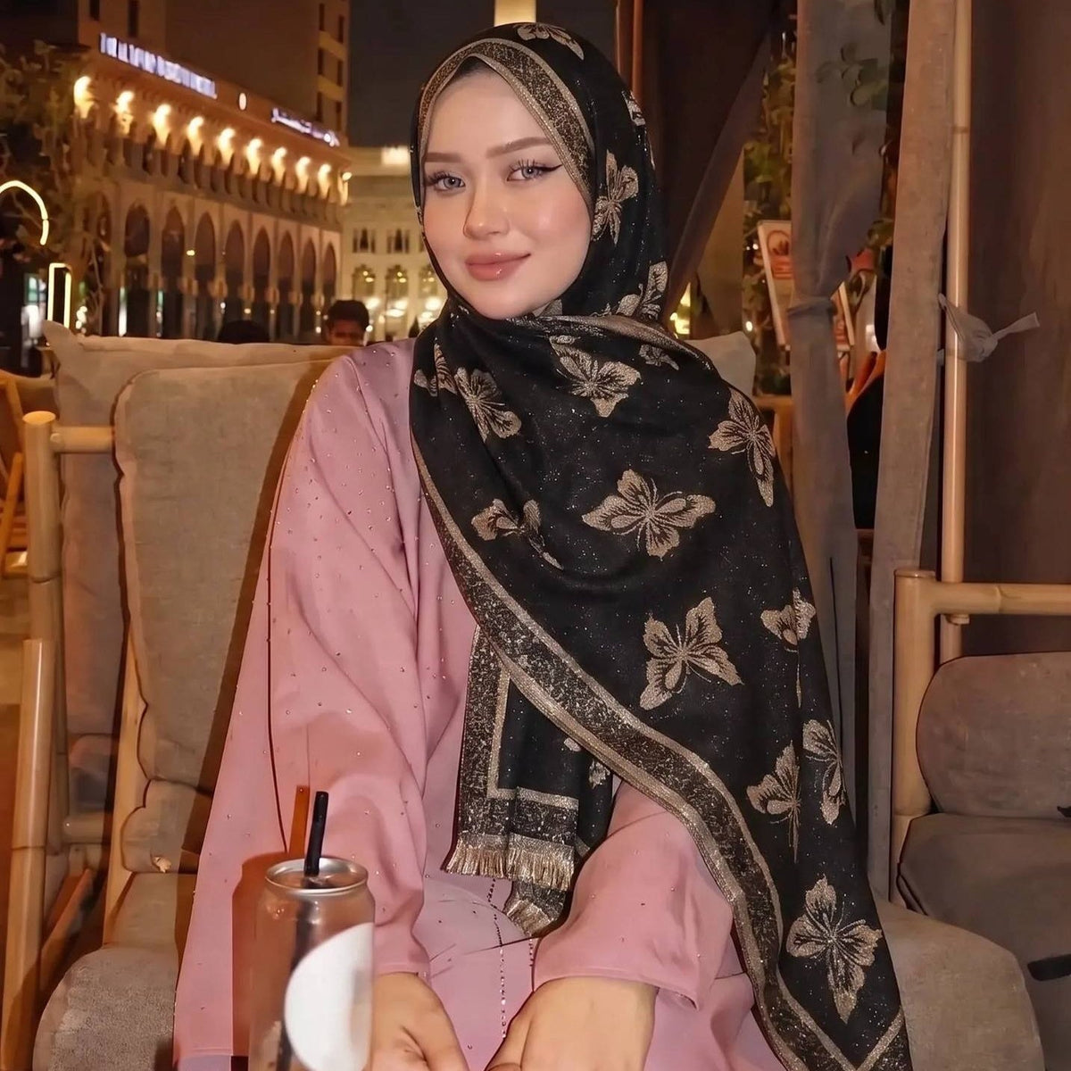 Gold-Thread Jacquard Hijab(MH262) - Mariam's Collection