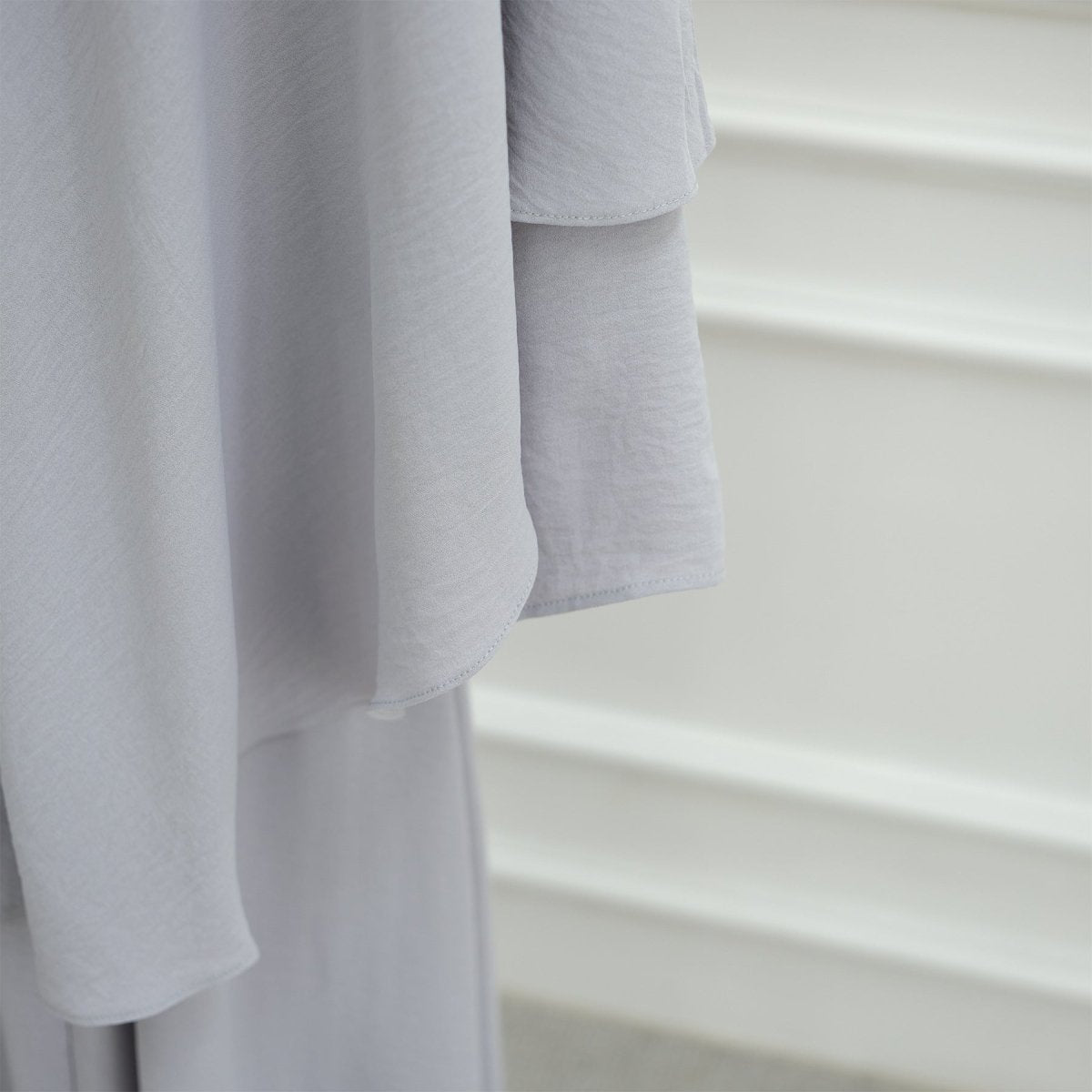 Ice Silk Crinkle Cape Set | 3 - Piece Solid Color Abaya with Inner Dress & Belt(MA304) - Mariam's Collection