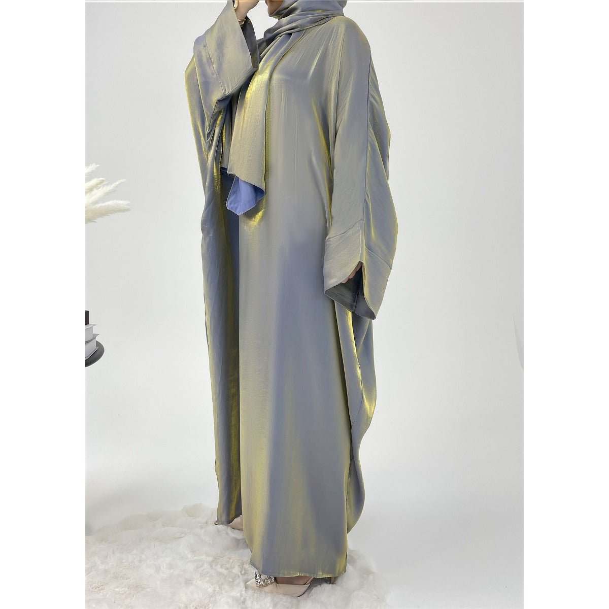 Luxury Bubble Sleeve Abaya Dress | Muslim Elegant Evening Wear Glossy Modest Robe. (MA245) - Mariam's Collection