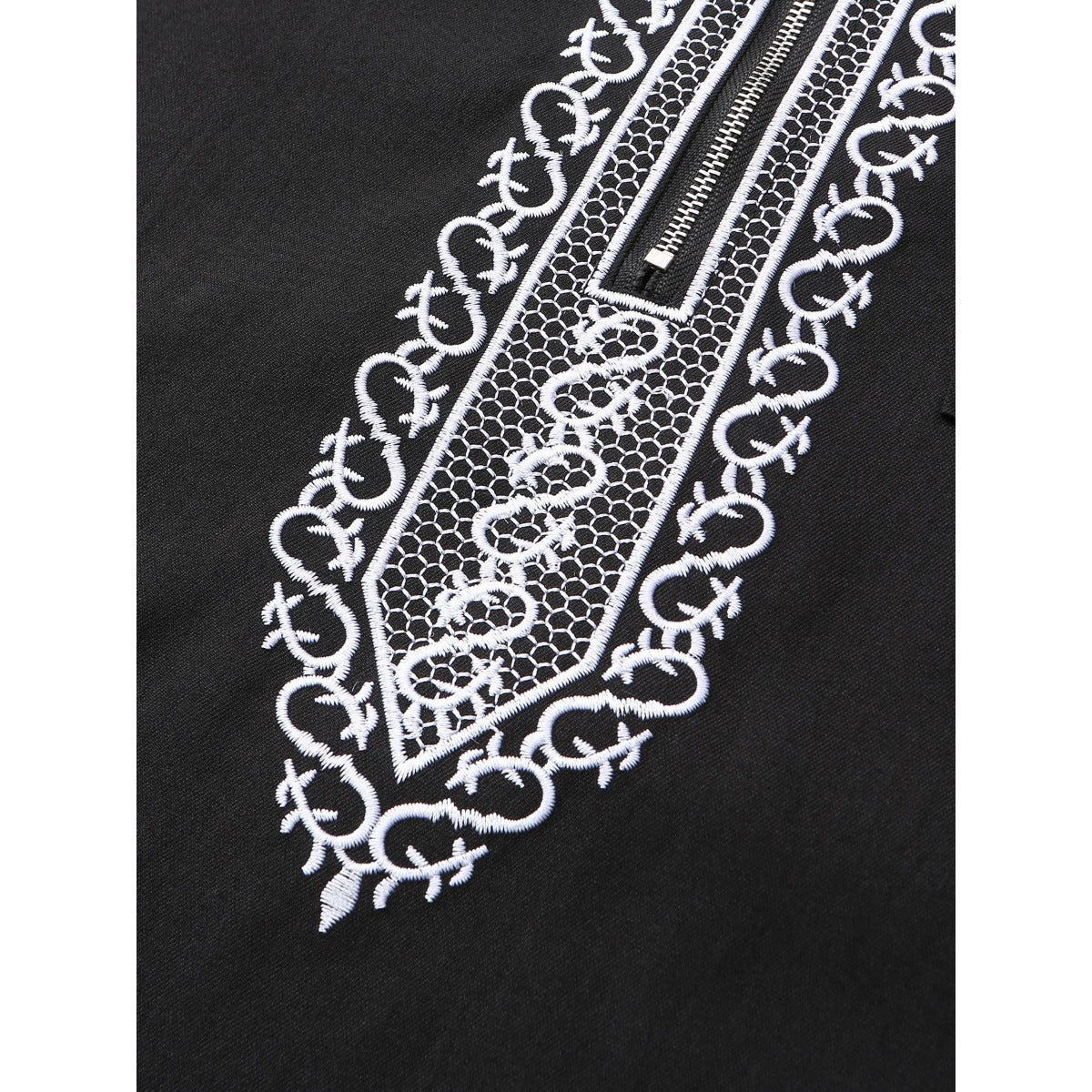 Luxury Loose Fit Hooded Premium Embroidered Men's Thobe Robe with Zipper & Islamic Calligraphy Design. (MT024) - Mariam's Collection