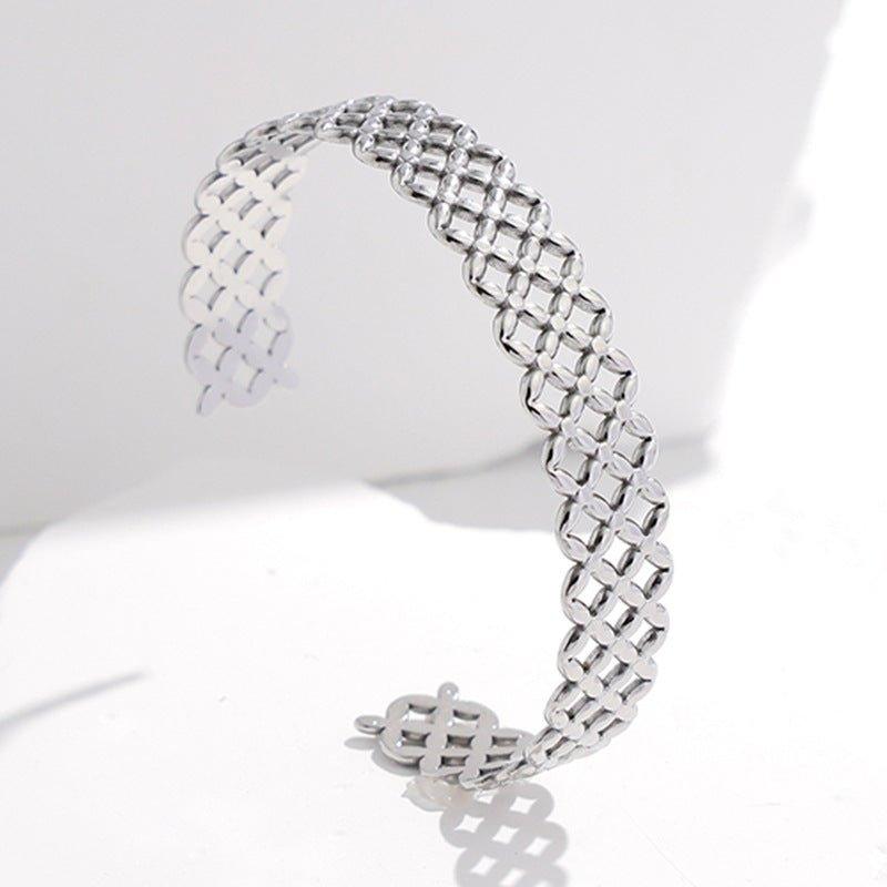 MAC143 Titanium Steel Colorfast Adjustable Bracelet - Mariam's Collection