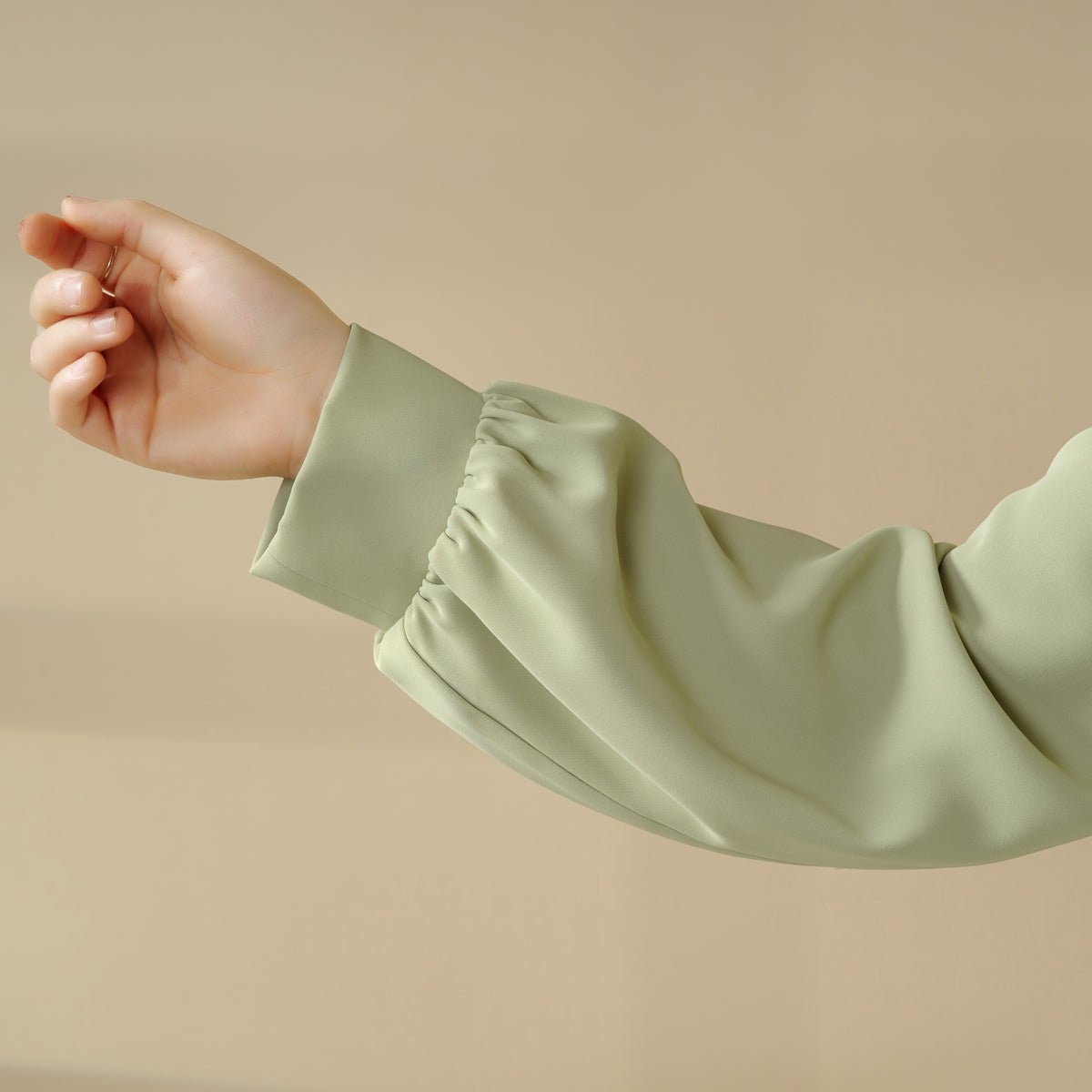 Macaron Color Shoulder Button Pullover Abaya (MA083) - Mariam's Collection