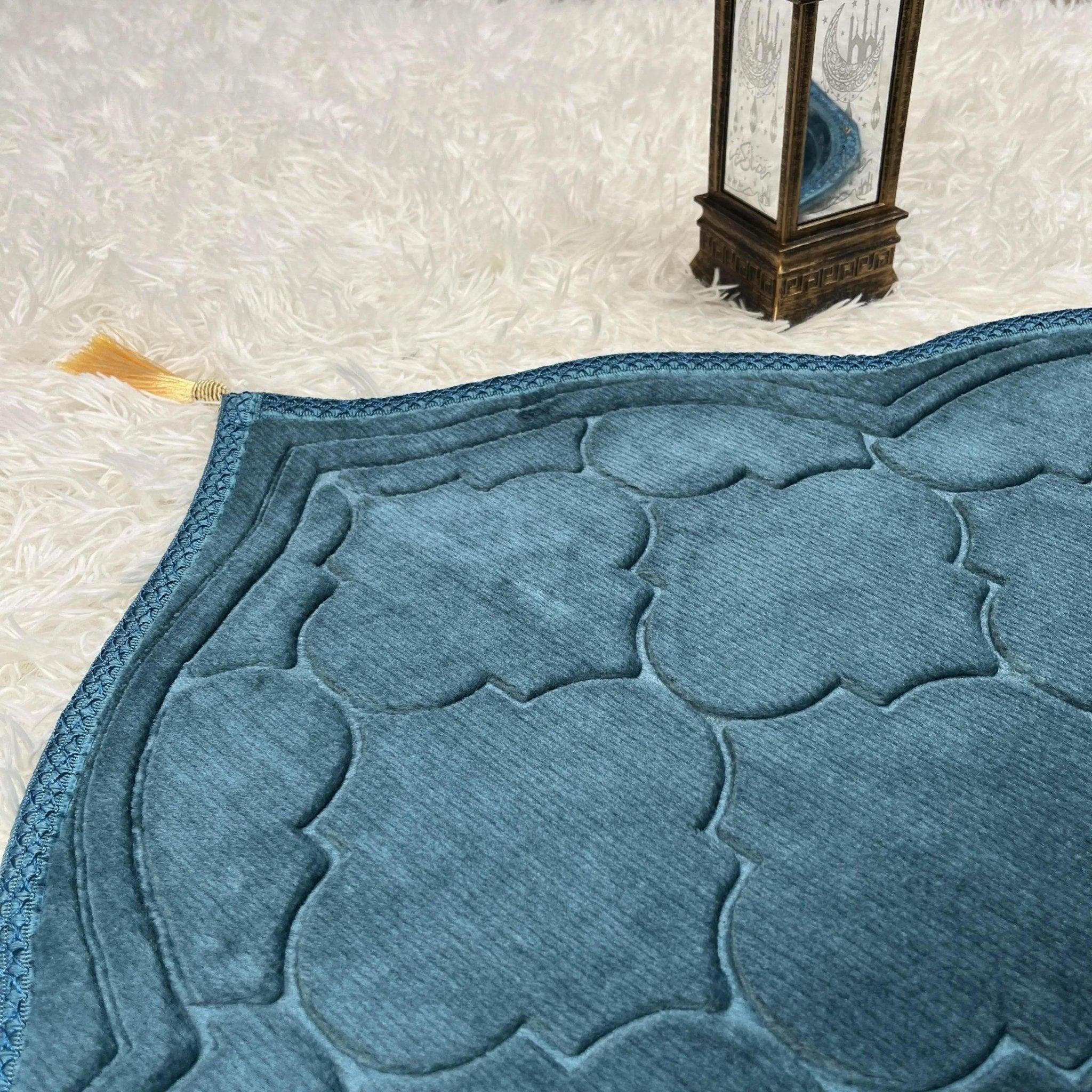 MC010 Soft Flannel Prayer Mat - Mariam's Collection