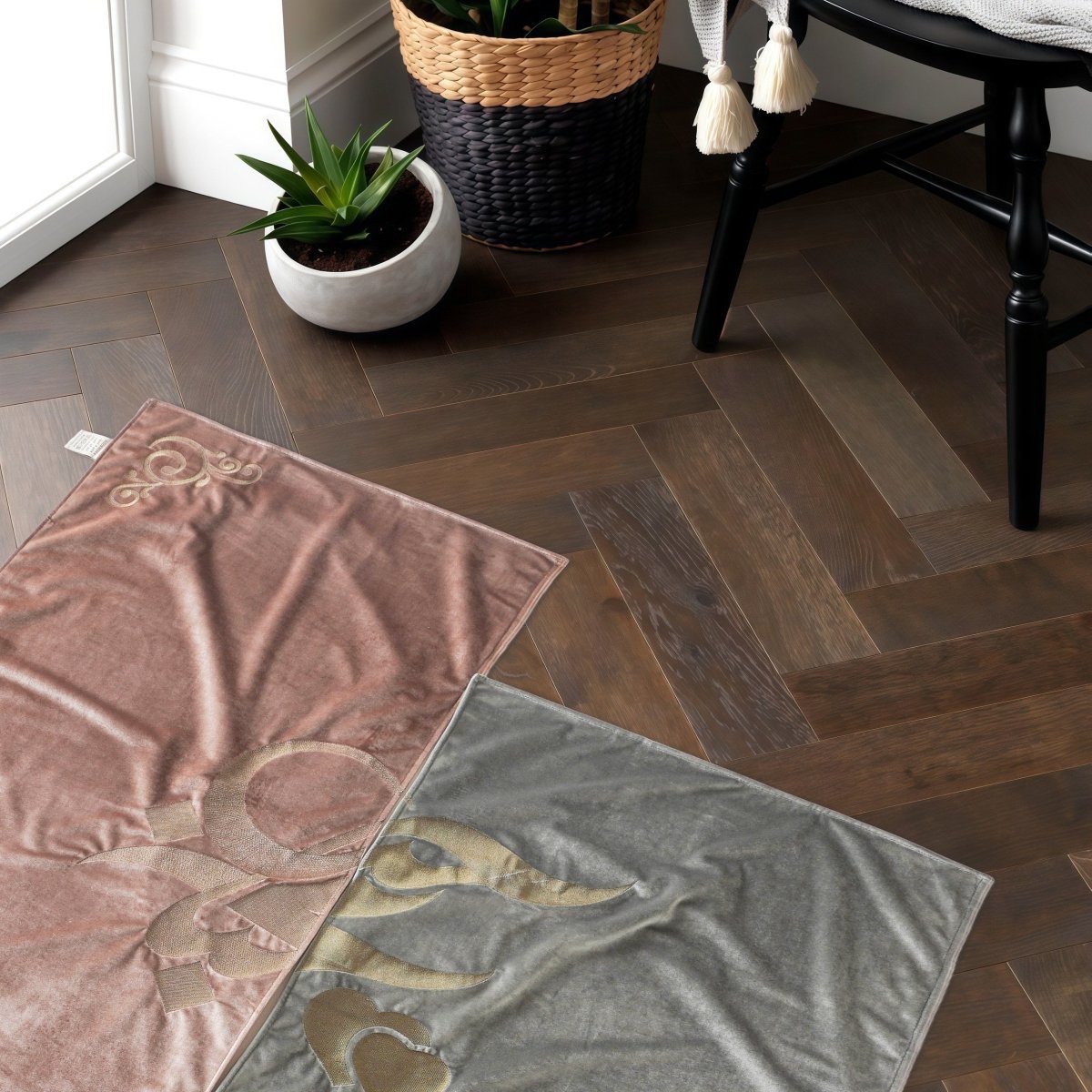 Meaningful Arabic Art German Velvet Couples Prayer Mat Set Interactive Pattern Prayer Mat (MR081) - Mariam's Collection