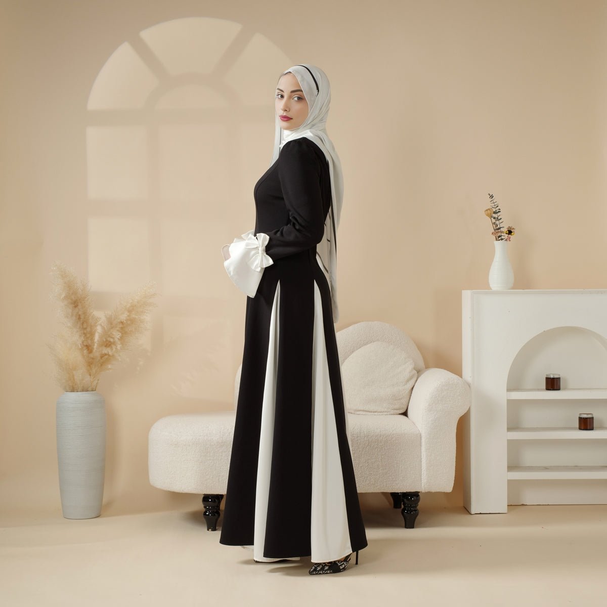 Milan Elegant Dual Tone Abaya Dress With Color Block Design (MA126) - Mariam's Collection