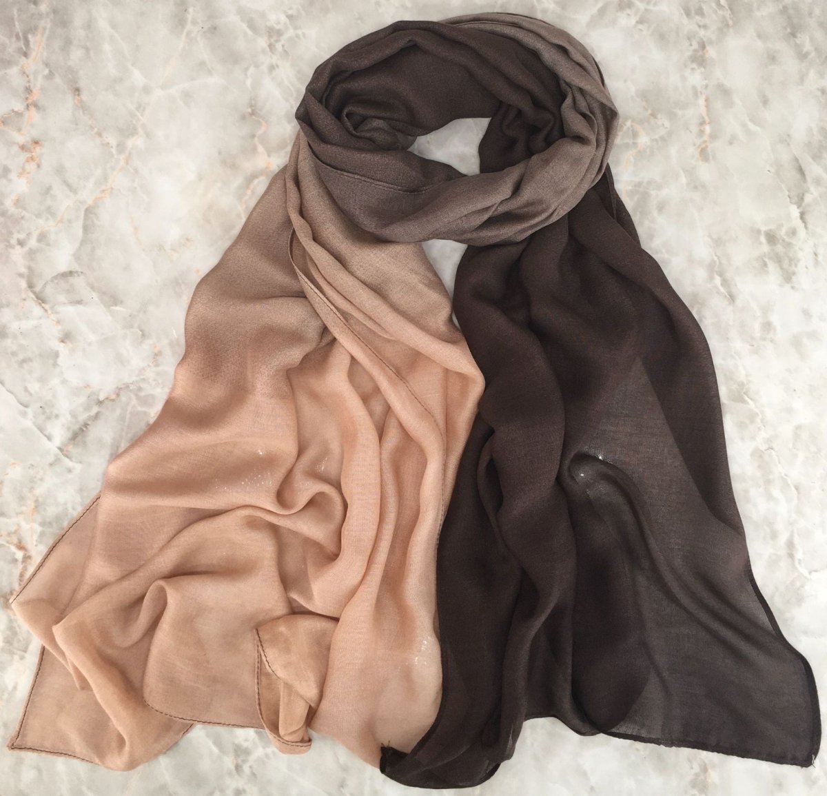 Modal Gradient Soft Hijab Color Transition Hijab (MH162) - Mariam's Collection