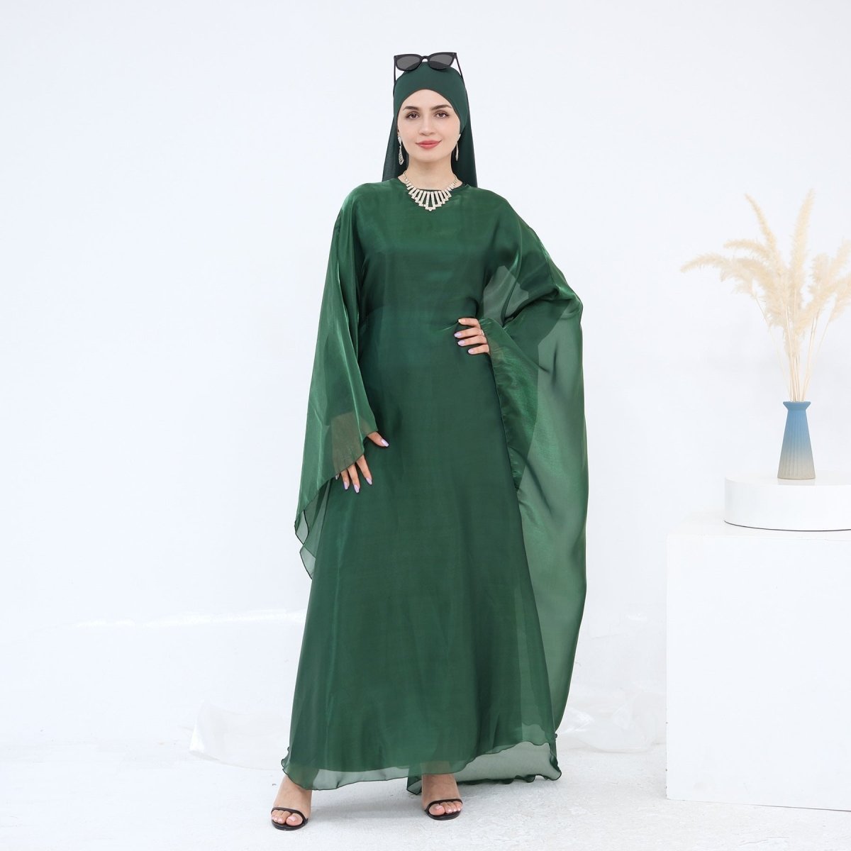 Modest Luxury Solid Color Robe Dress Set | Elegant Bell Sleeve Abaya. (MA246) - Mariam's Collection