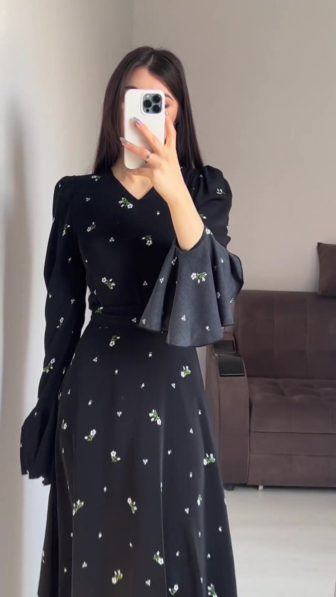 Modest V - Neck Boho Chiffon Black Floral Abaya Dress with Lotus Sleeve Flared Bell Sleeves. (MA202) - Mariam's Collection