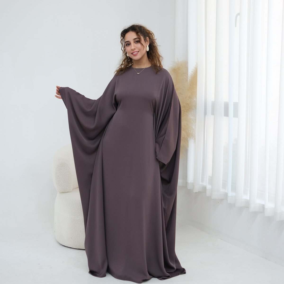maxi batwing dress Nida Crinkle Sleeve Dress(MA458) Black / Size 1 How to Store Your COLOR:WHITE\BLACK Swatch:#EB3C61 Beach Getaway