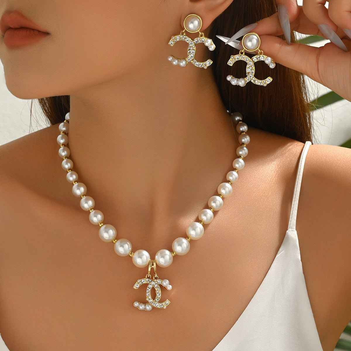 Pearl Necklace & Earring Set Elegant Jewelry Collection (MAC418) - Mariam's Collection