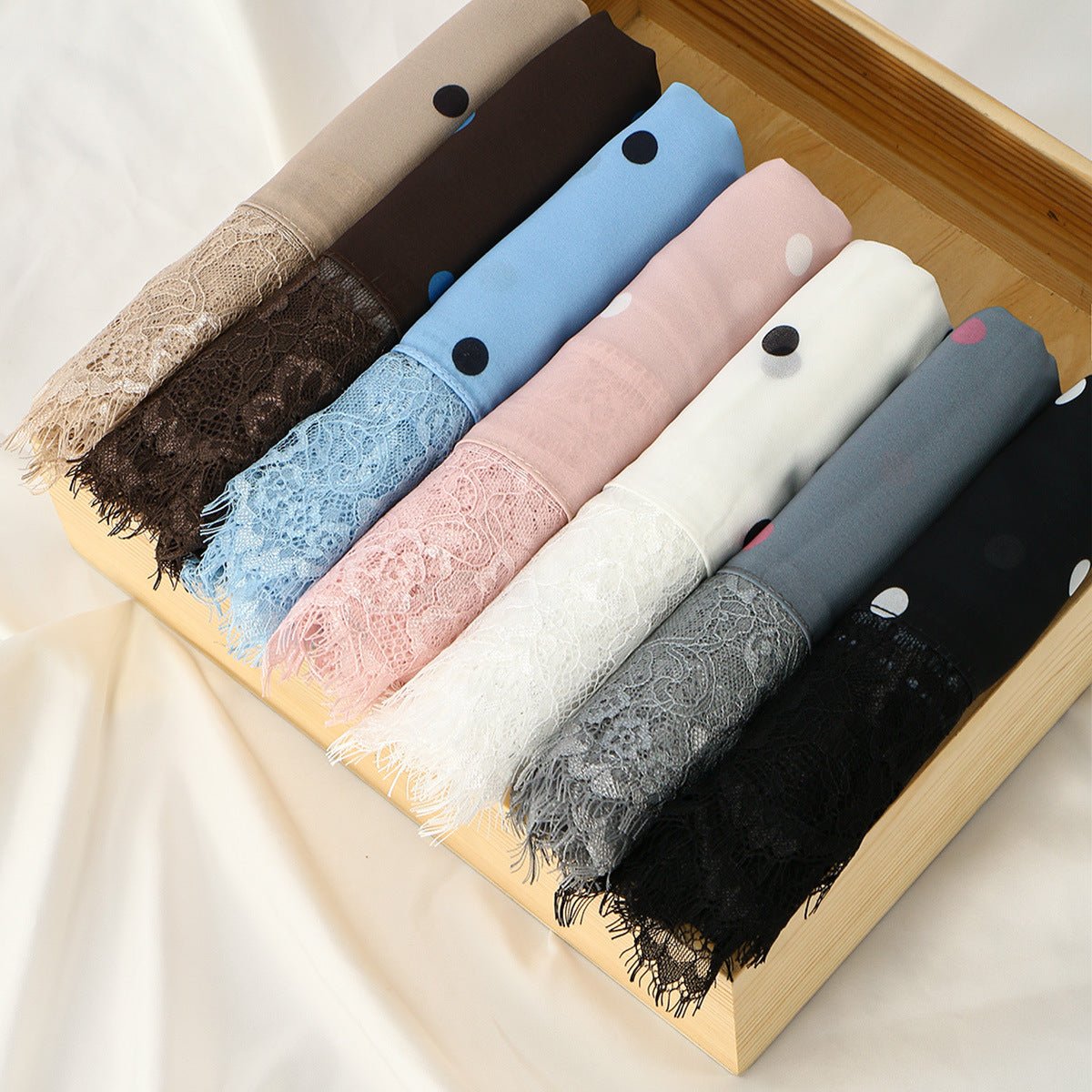 Polka Dot Lace-Trim Hijab Scarf(MH252) - Mariam's Collection