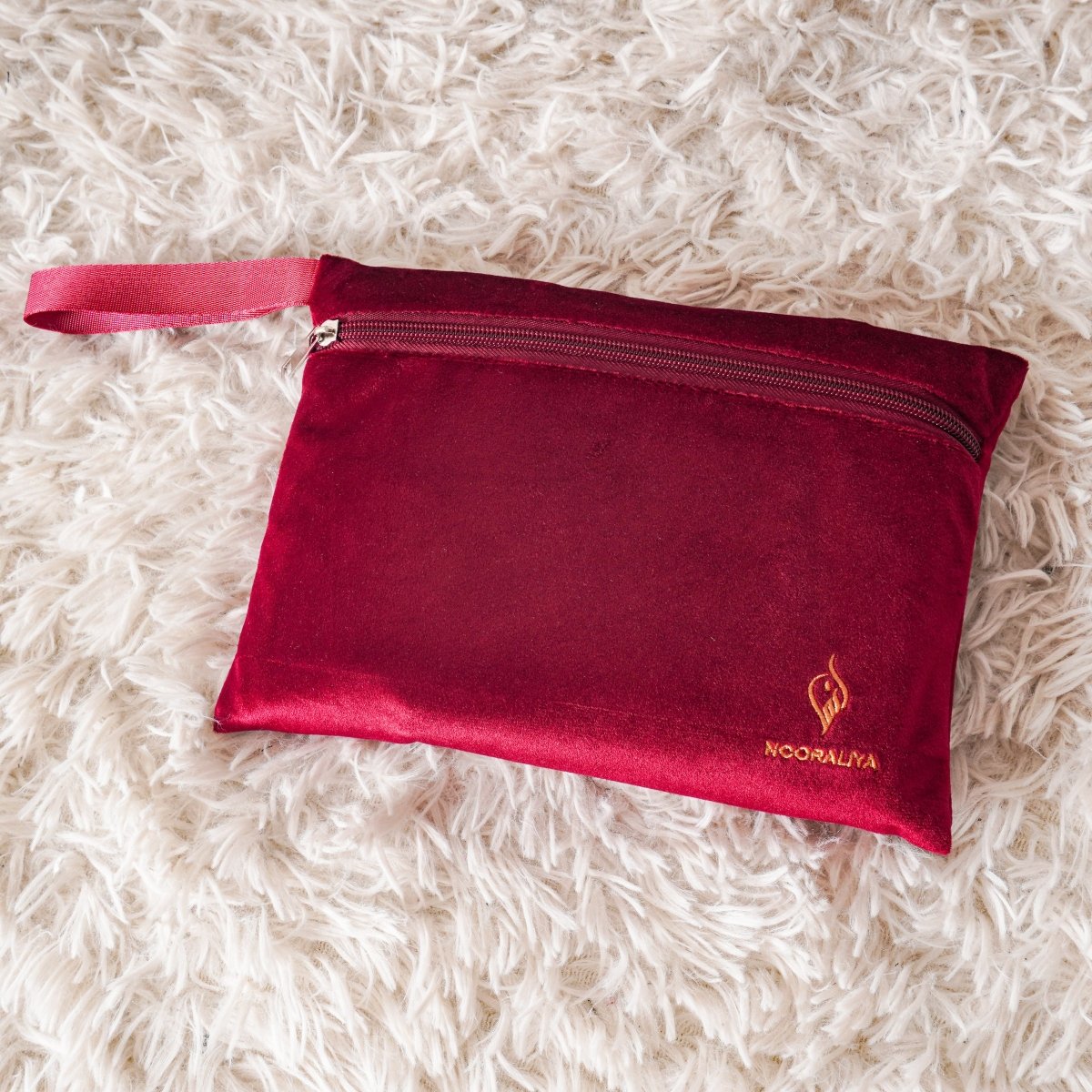Premium German Velvet Travel Prayer Mat – Waterproof Compact Hypoallergenic Prayer Mat (MR080) - Mariam's Collection