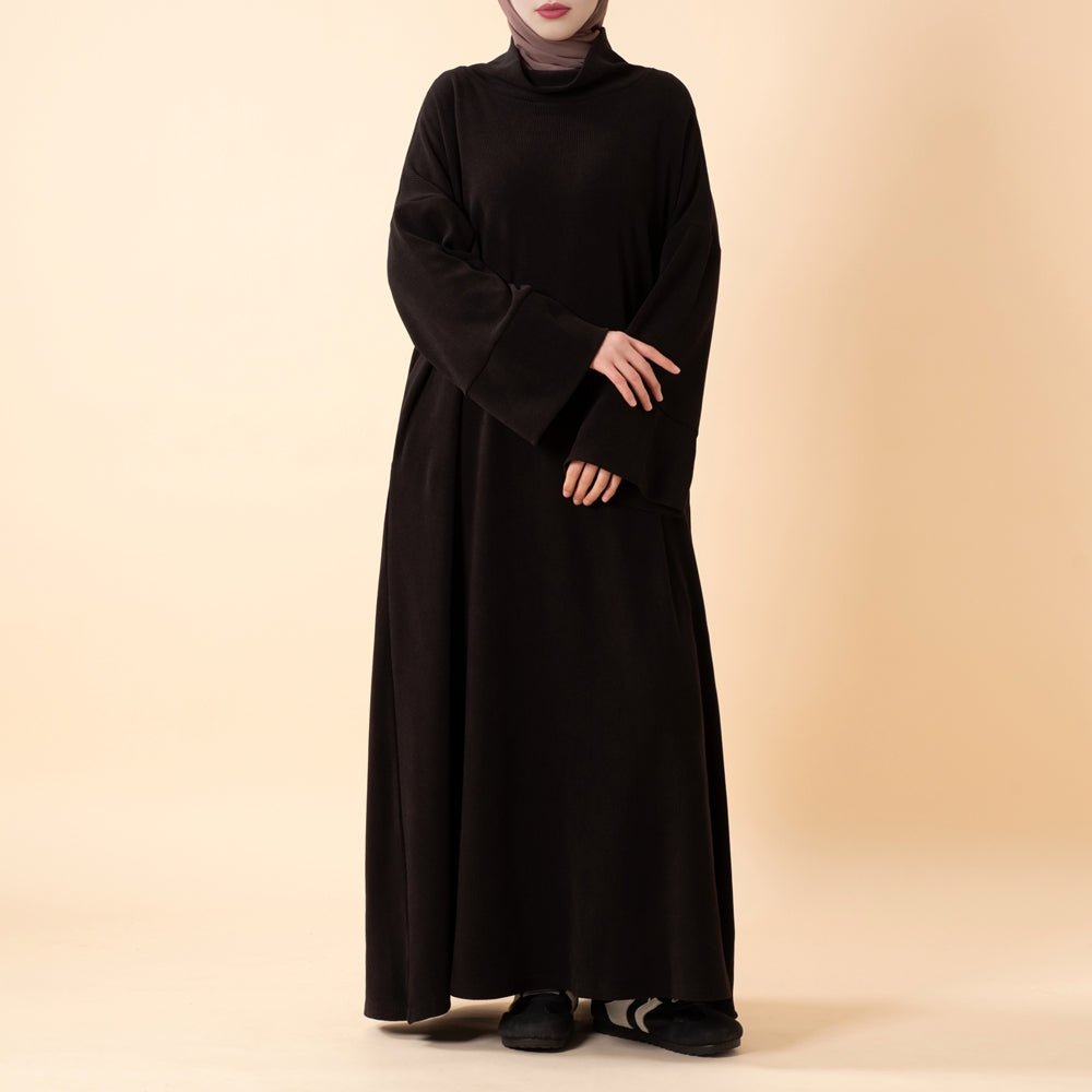 Relaxed Turtleneck Abaya with Pockets (MA383) - Mariam's Collection