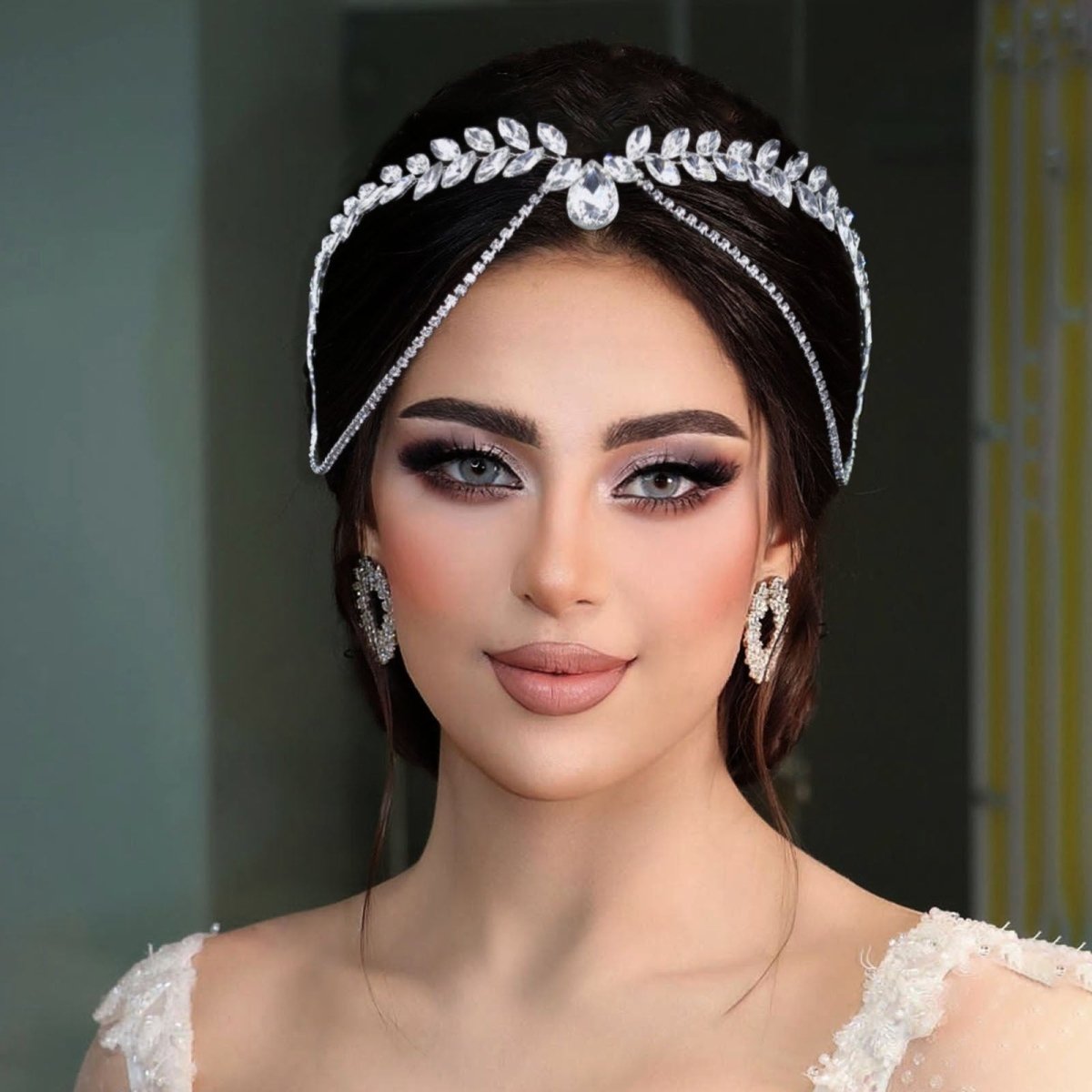 Versatile Glistening Teardrop Crystal Forehead Chain Hair Accessory (MAC331) - Mariam's Collection